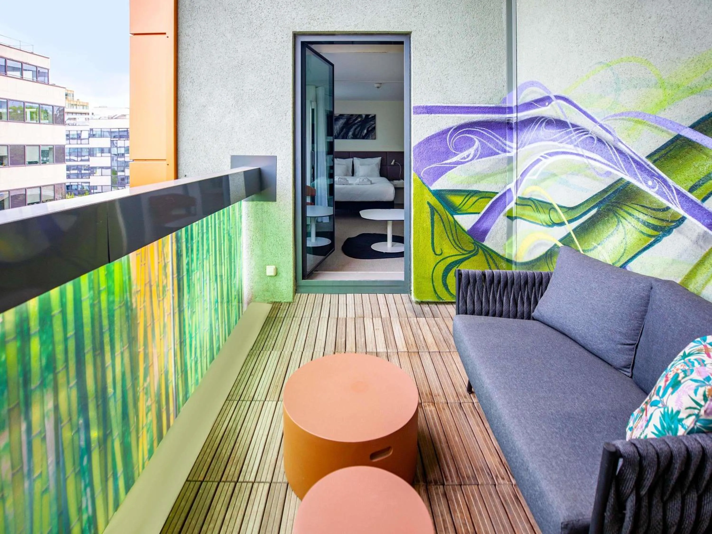 Bedroom in Novotel Suites Paris Issy Les Moulineaux