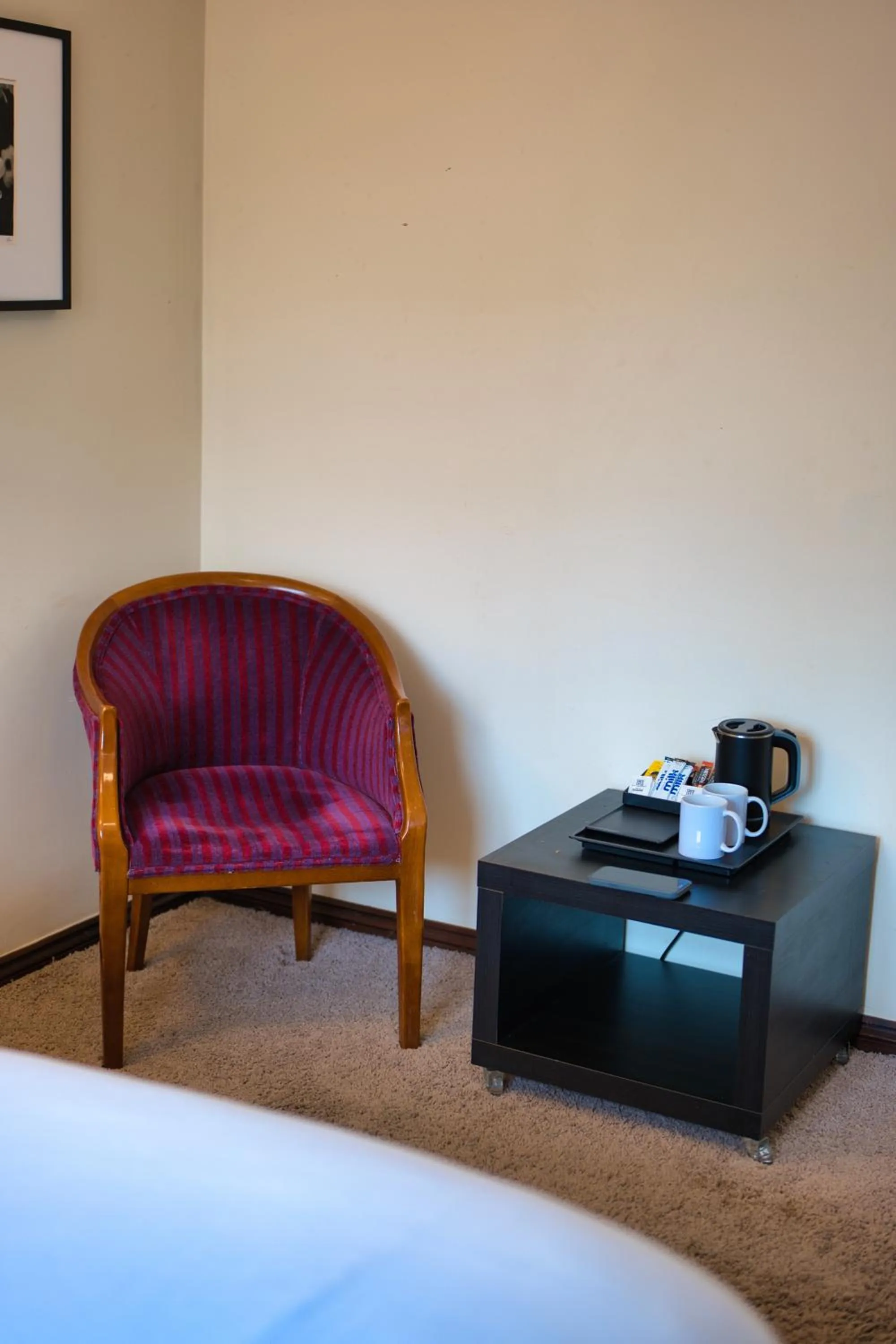Seating area, Bed in Clifton House Brighton