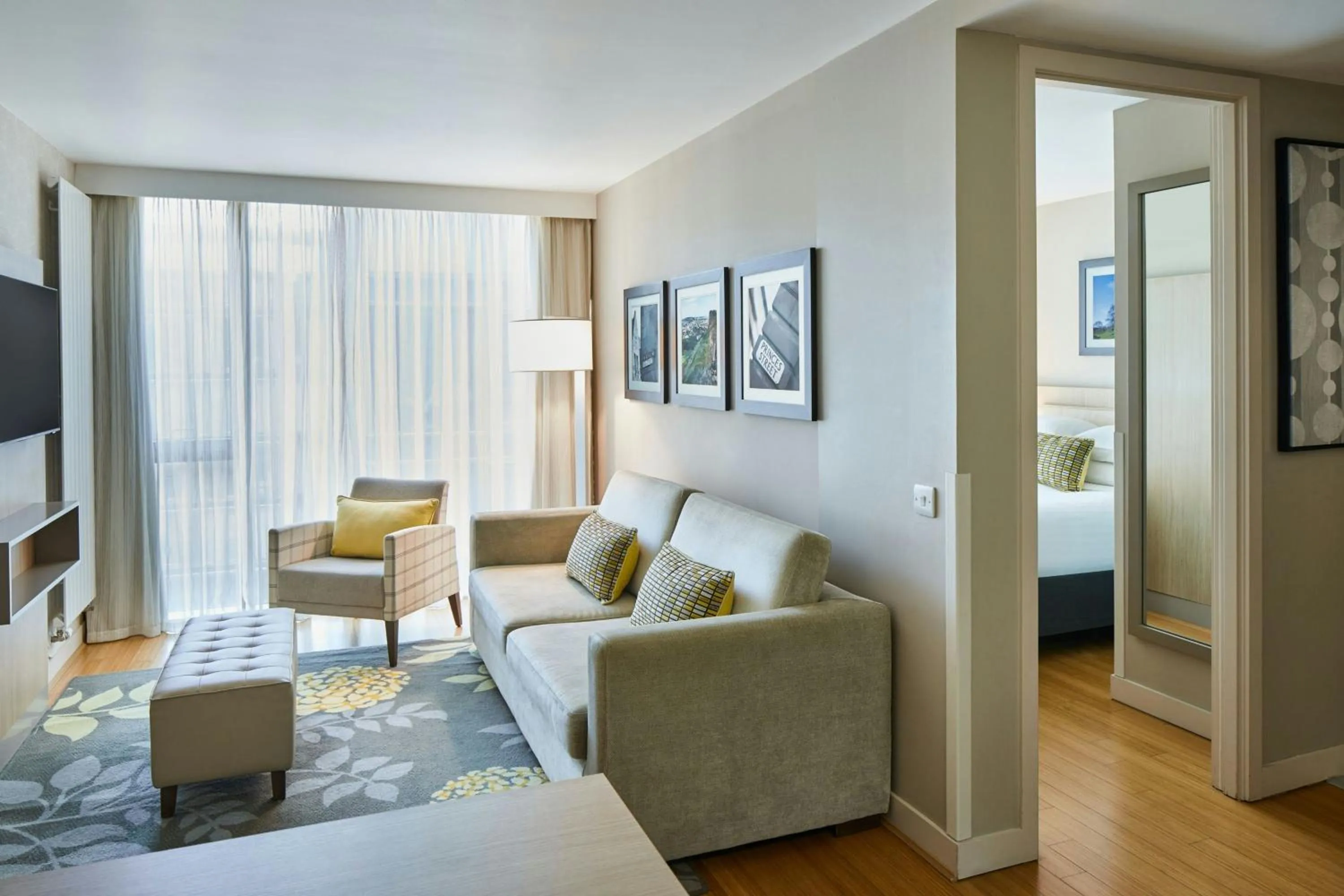 Bedroom, Bed in Residence Inn by Marriott Edinburgh