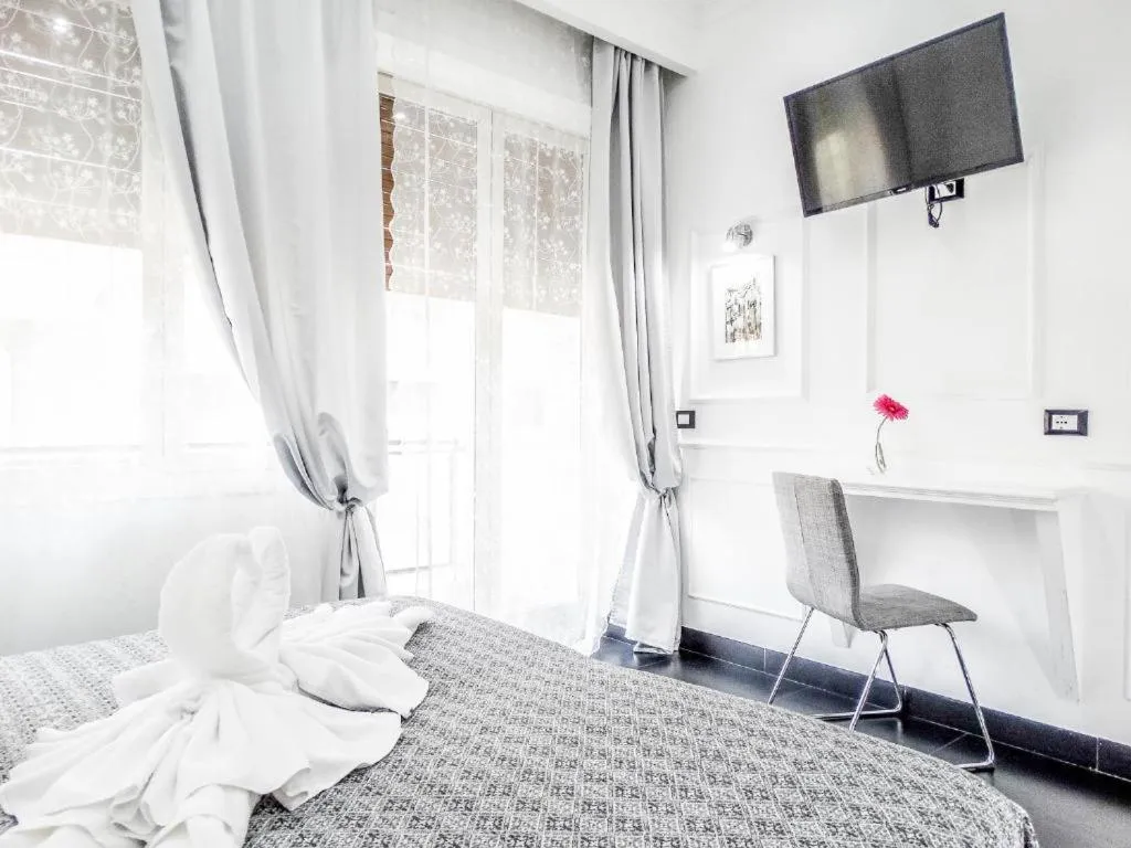 Bed in Rome Central Inn