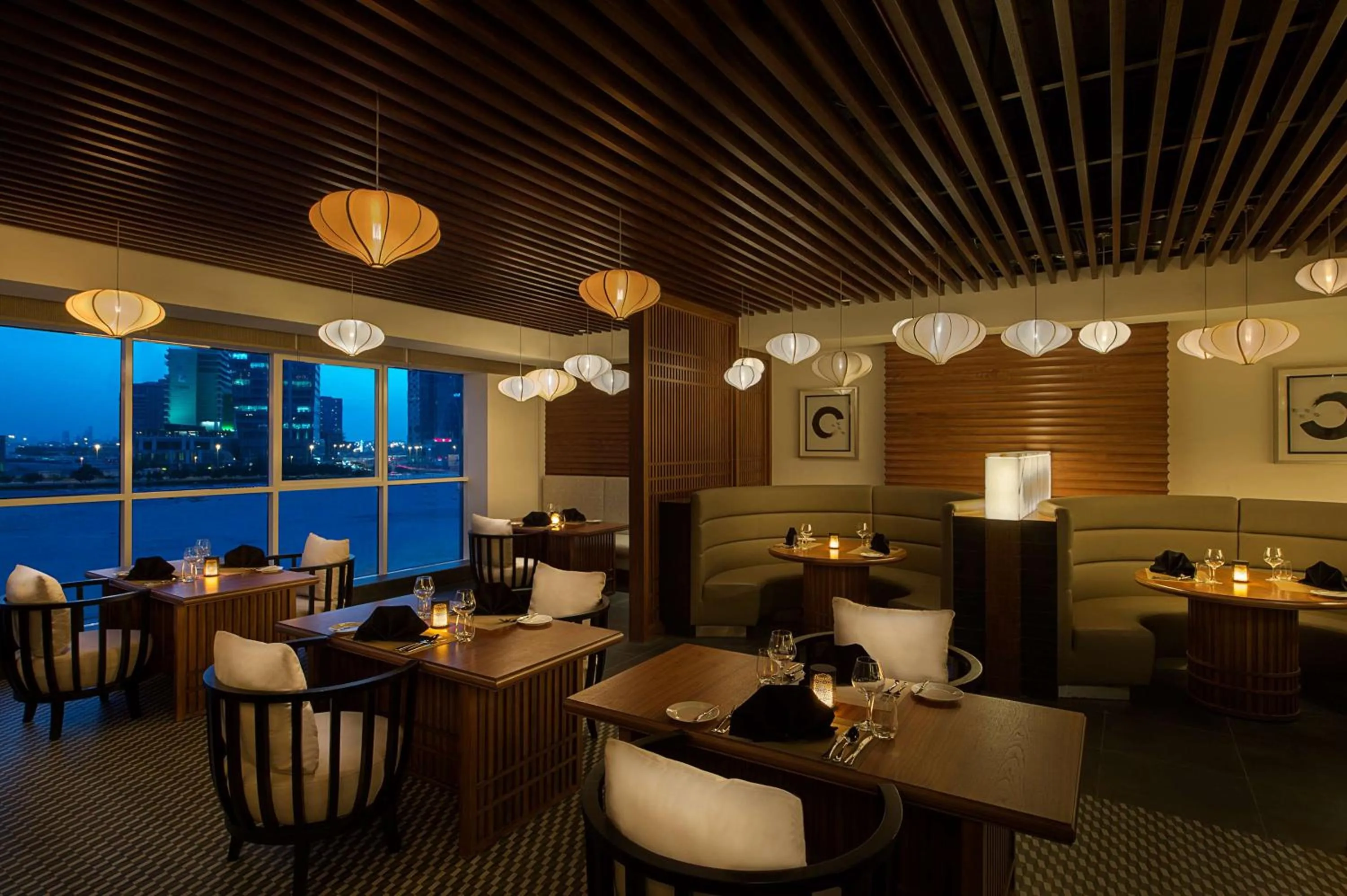 Restaurant/places to eat in Gulf Court Hotel Business Bay