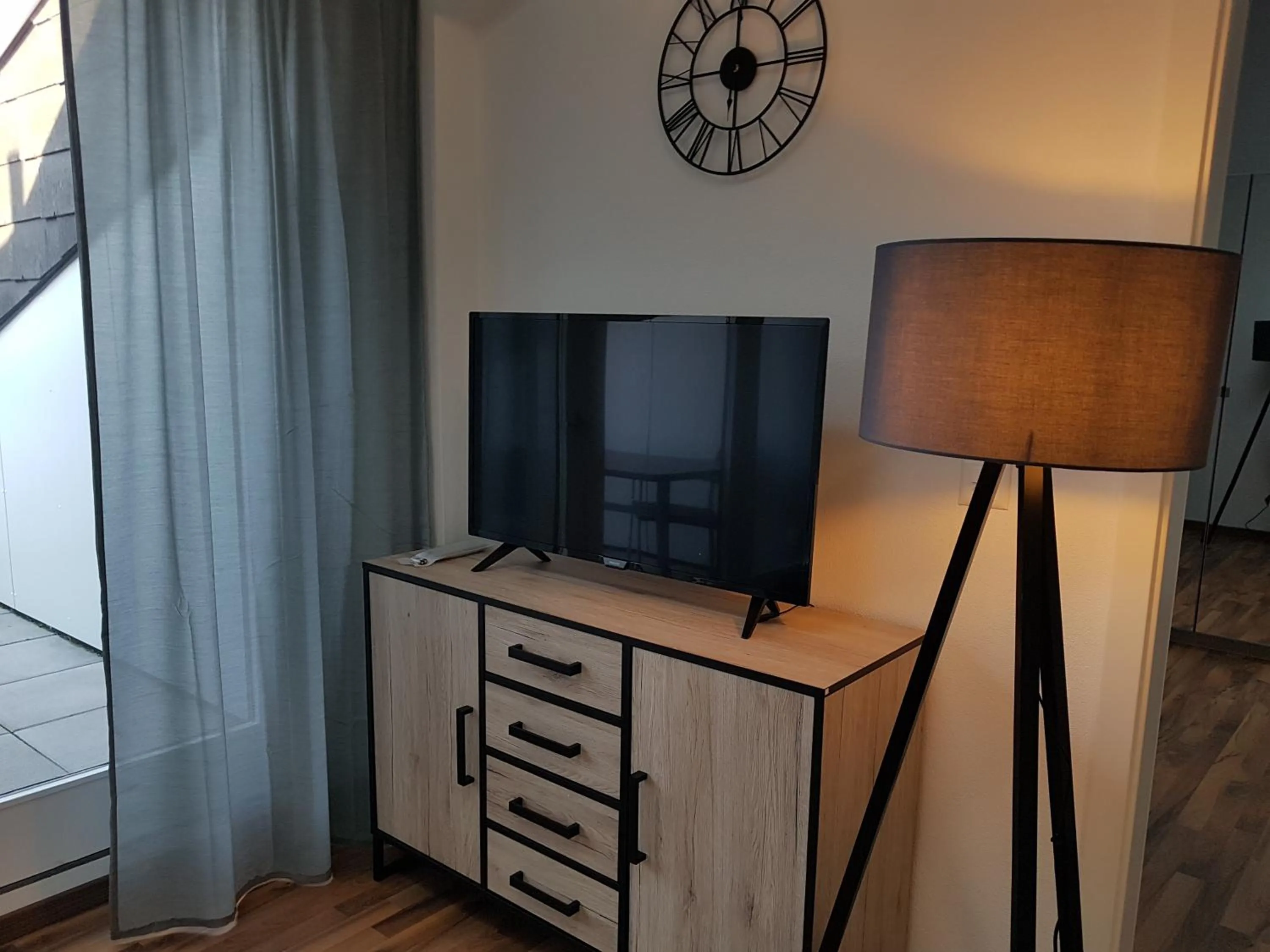 TV and multimedia in Hotel Bären Sigriswil