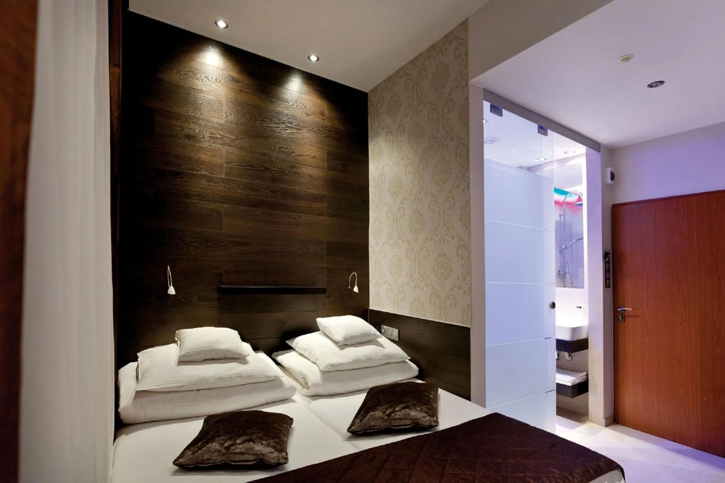 Photo of the whole room, Bed in Nu Hotel