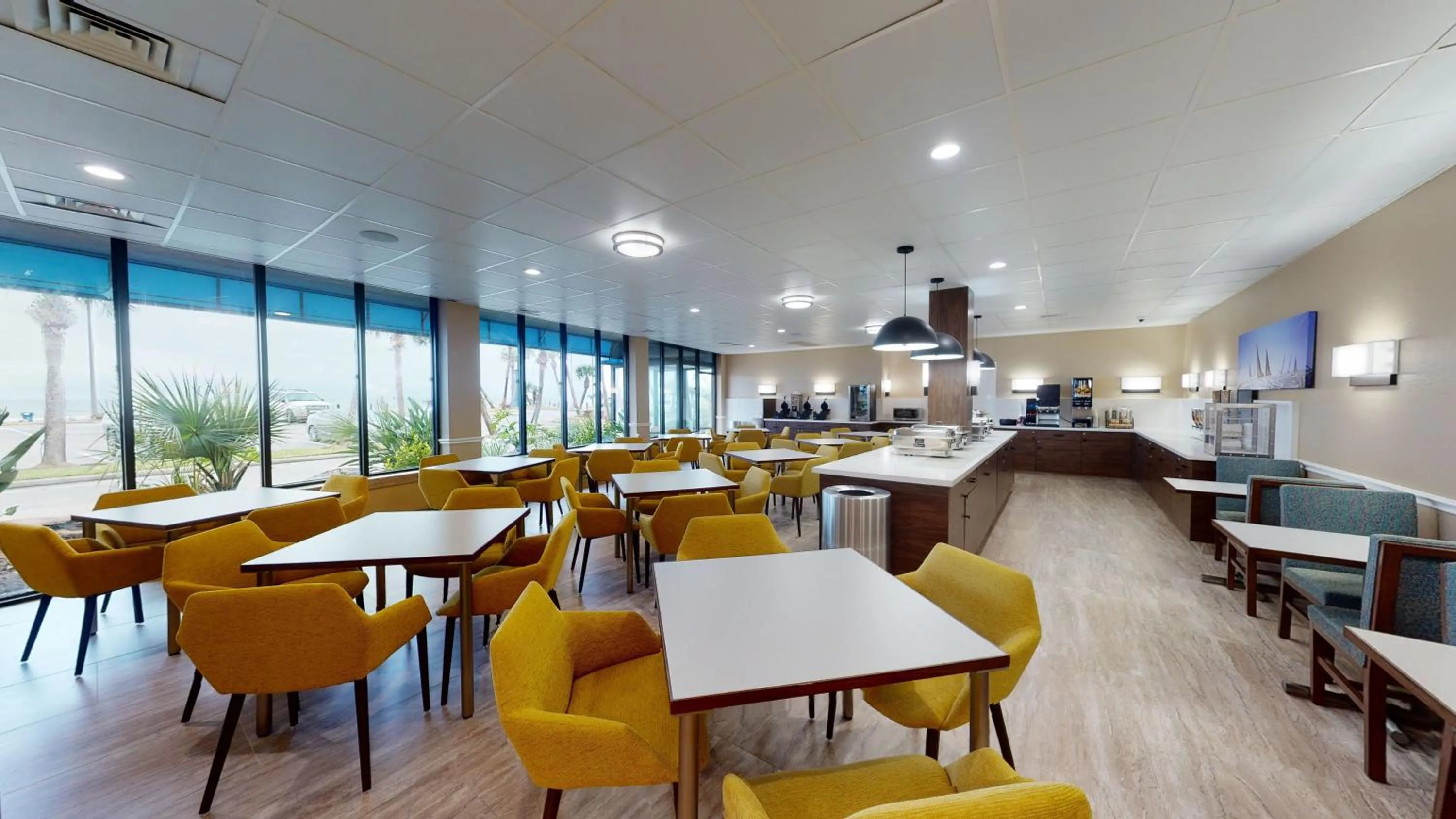 Property building in Beachfront Palms Hotel Galveston