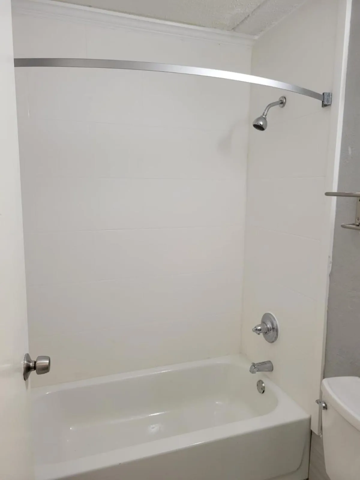 Shower in Beachfront Palms Hotel Galveston