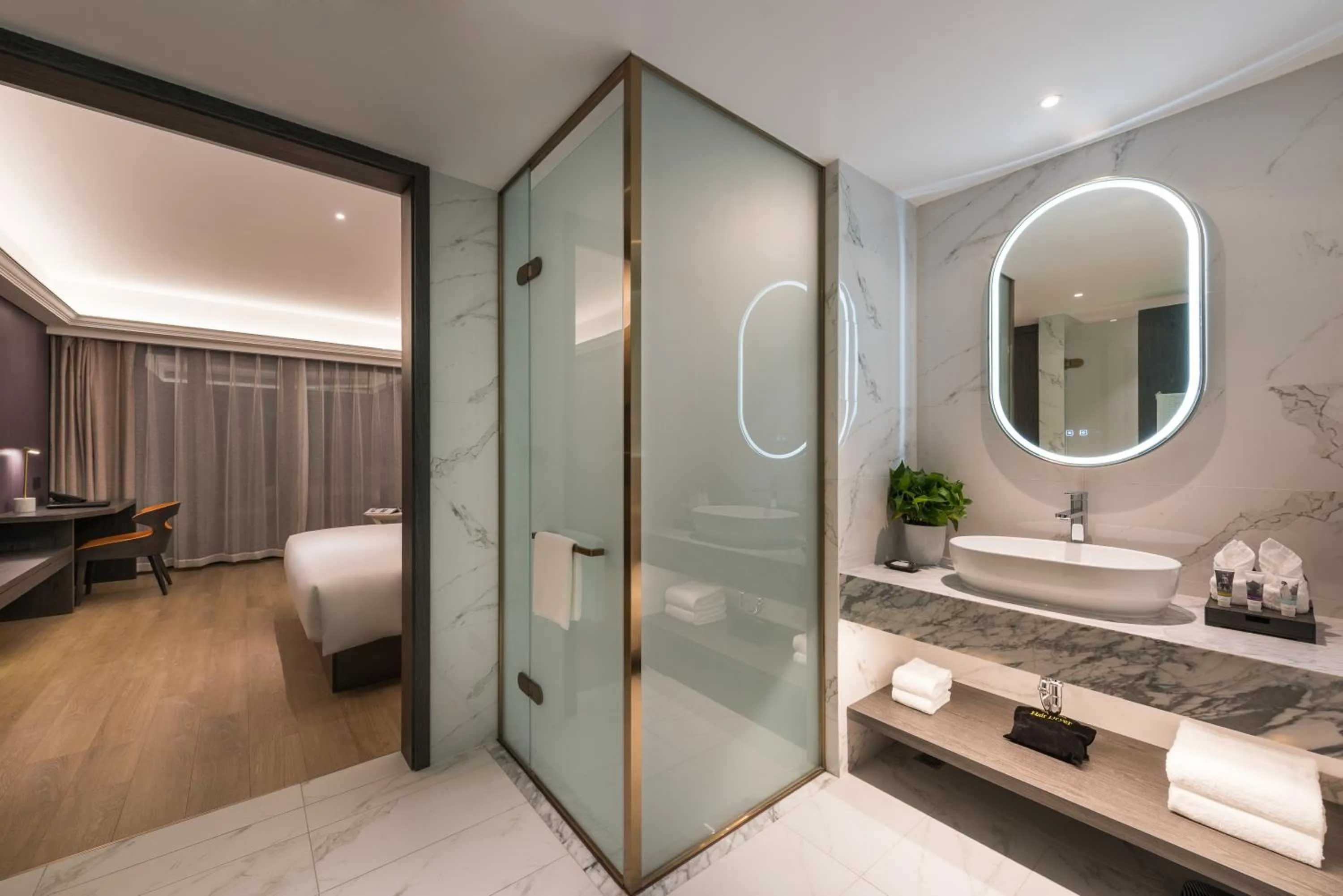 Photo of the whole room in Mercure Shanghai NECC