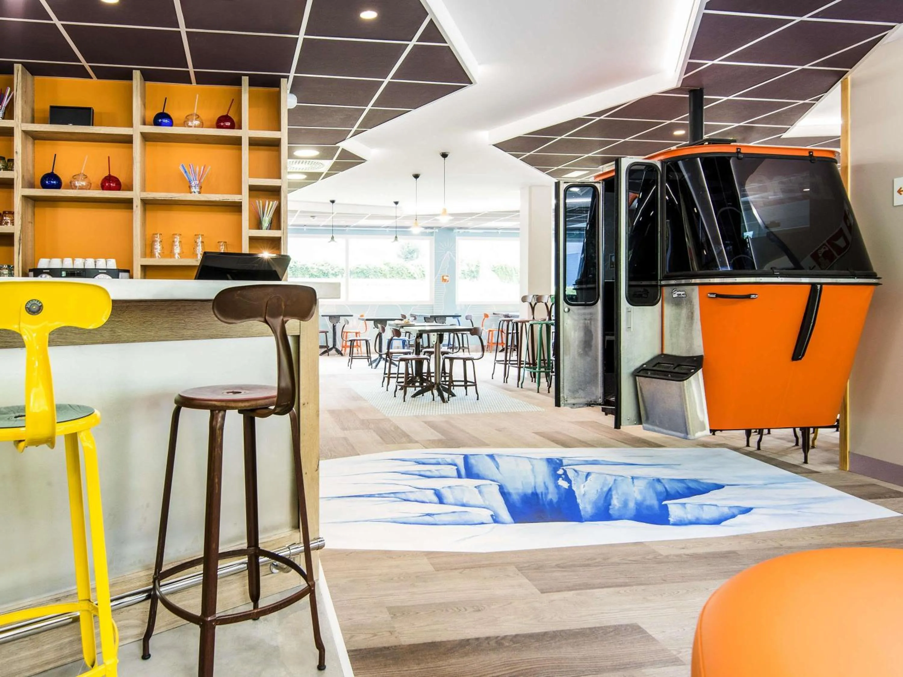 Lounge or bar in Ibis Styles Sallanches Pays du Mont-Blanc