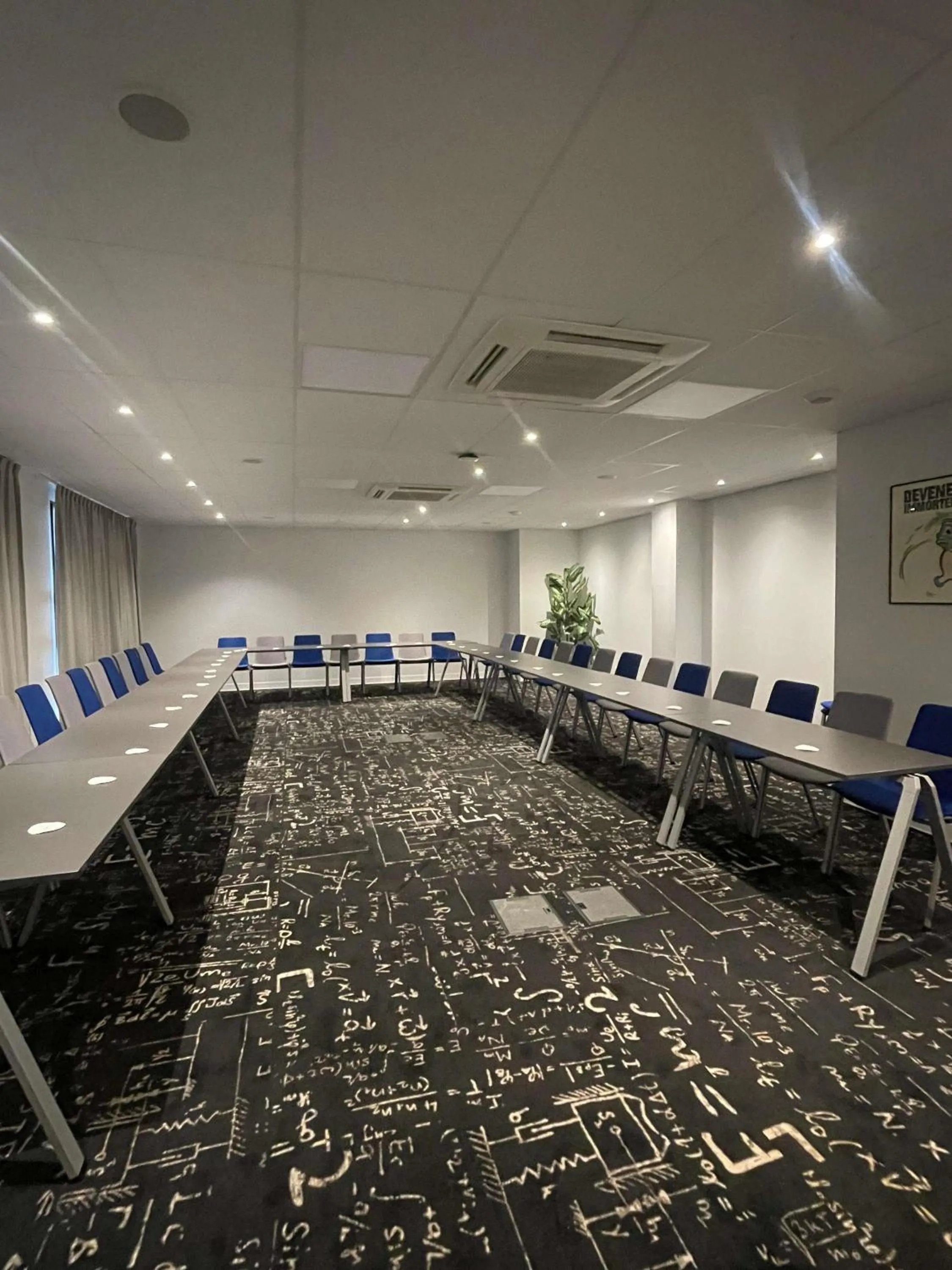 Meeting/conference room in Mercure Hotel & Spa Bastia Biguglia