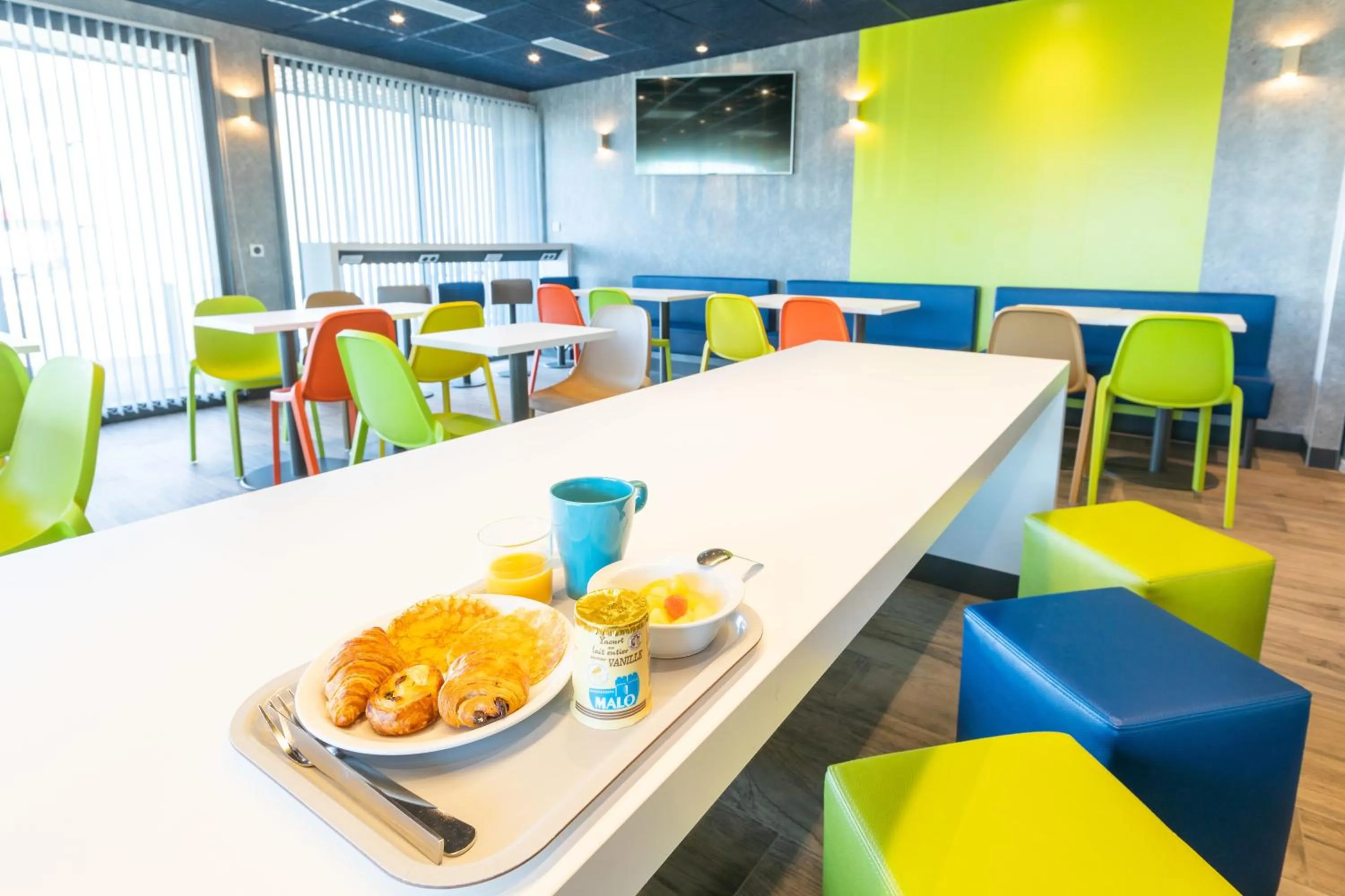 Breakfast in ibis budget Rennes Rte Lorient