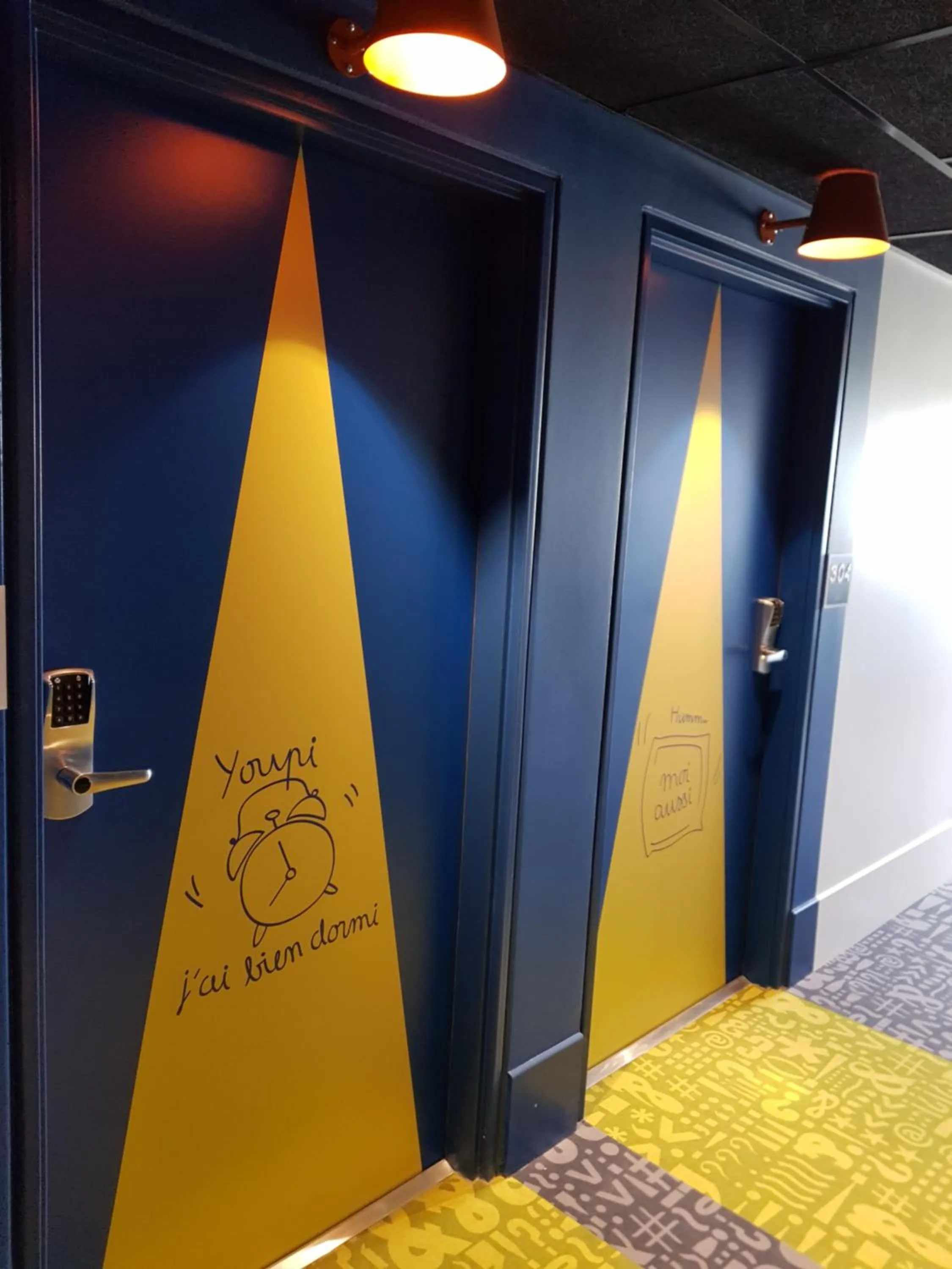 Bedroom in ibis budget Rennes Rte Lorient