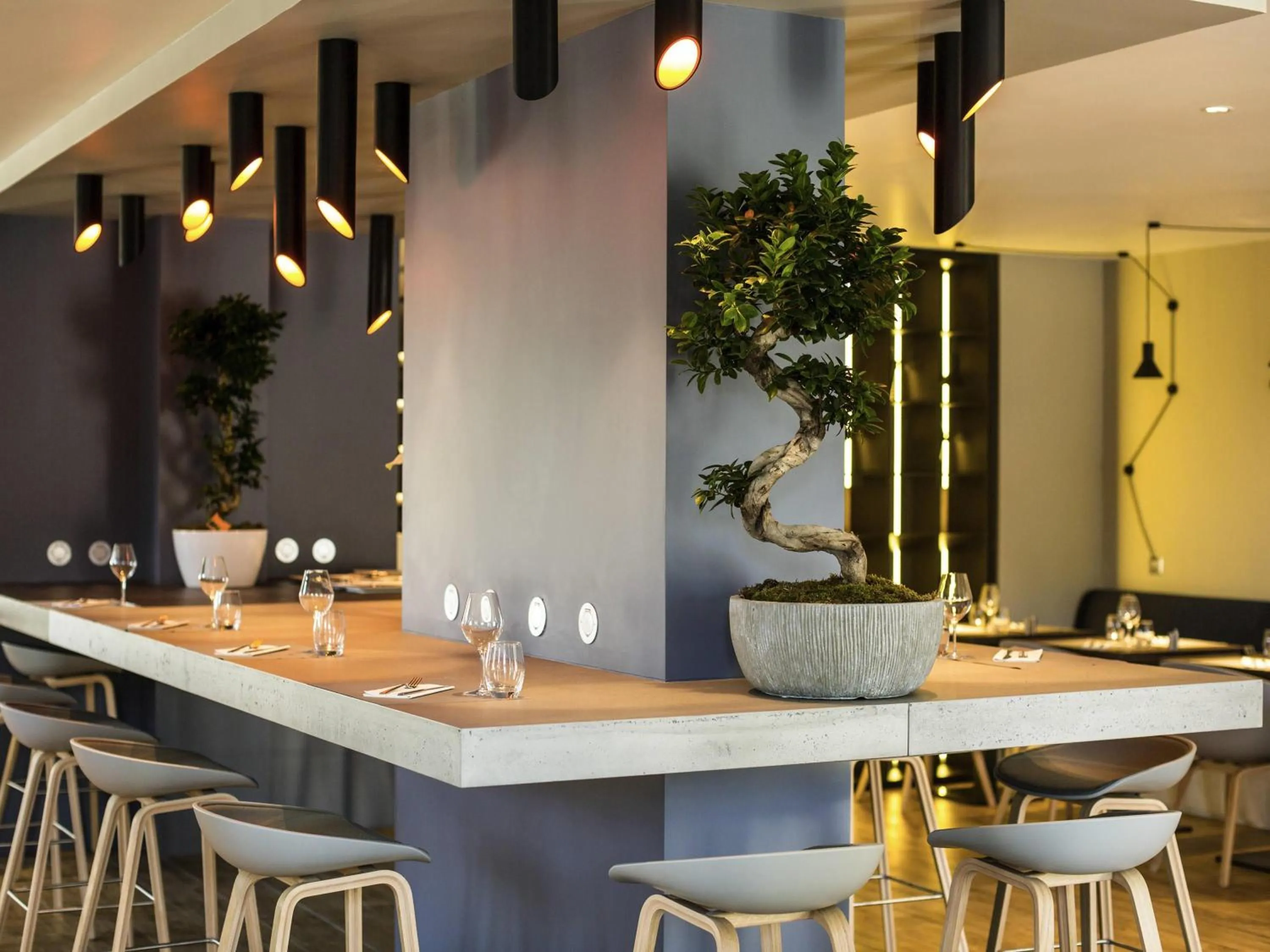 Restaurant/places to eat in Mercure Beauvais Centre Cathédrale