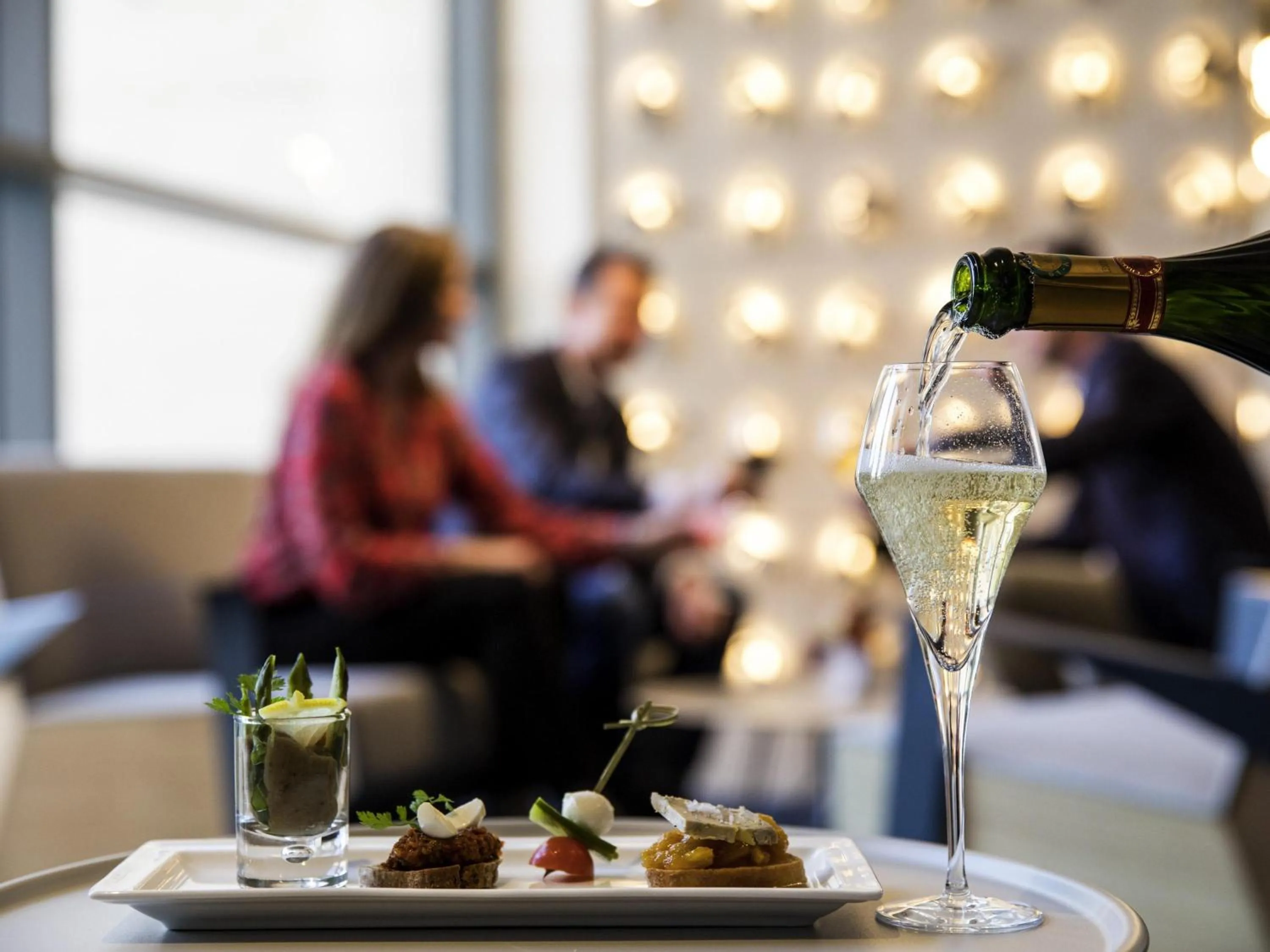 Meeting/conference room in Mercure Beauvais Centre Cathédrale
