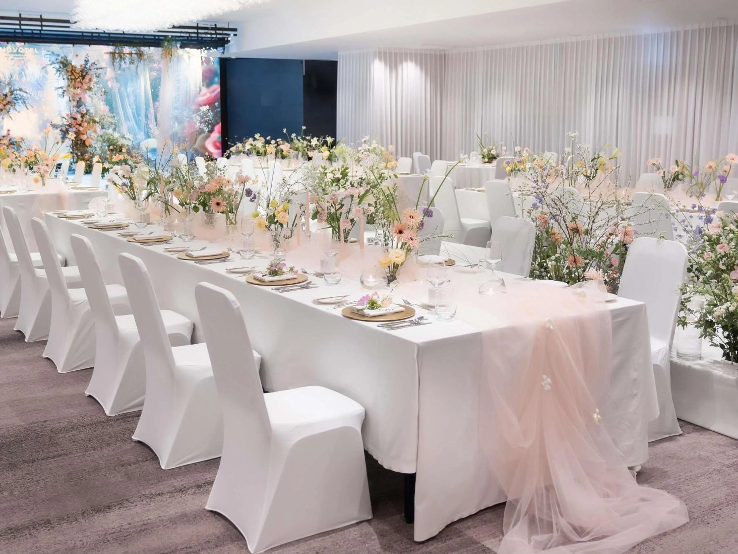 wedding in Novotel Ambassador Seoul Dongdaemun Hotels & Residences