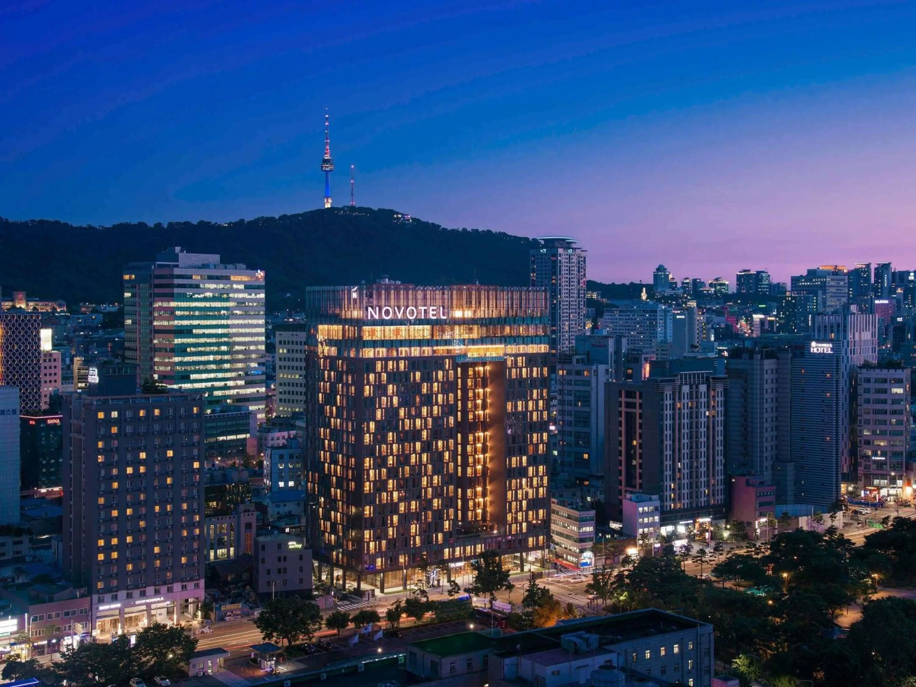Property building in Novotel Ambassador Seoul Dongdaemun Hotels & Residences