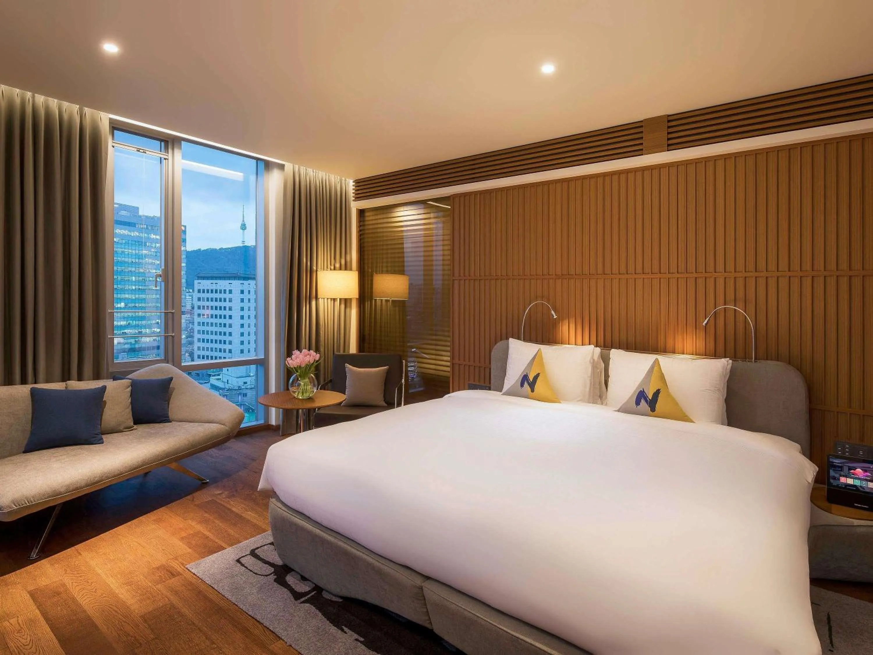 Bedroom, Bed in Novotel Ambassador Seoul Dongdaemun Hotels & Residences