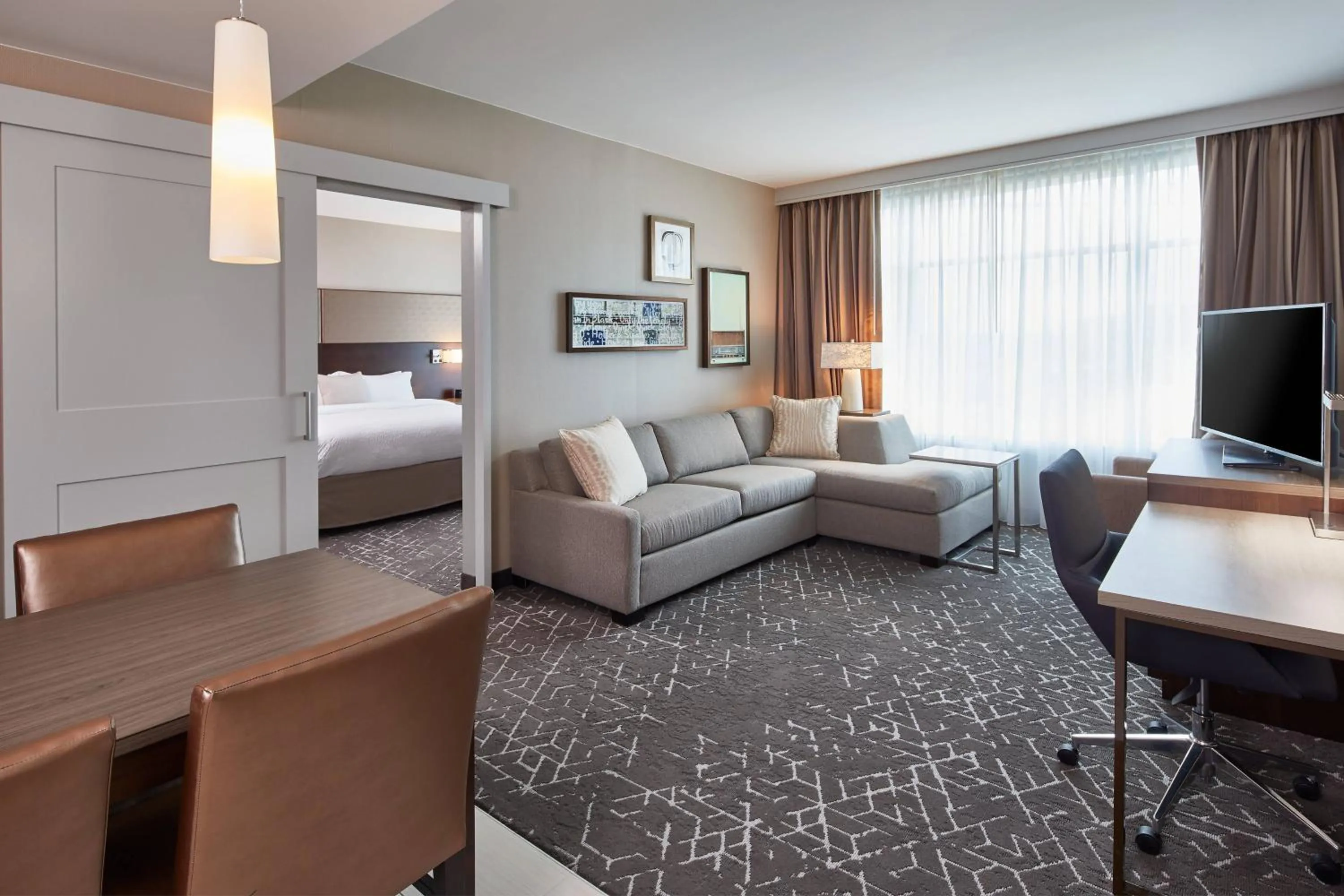 Living room, Bed in Residence Inn by Marriott Nashville Downtown/Convention Center