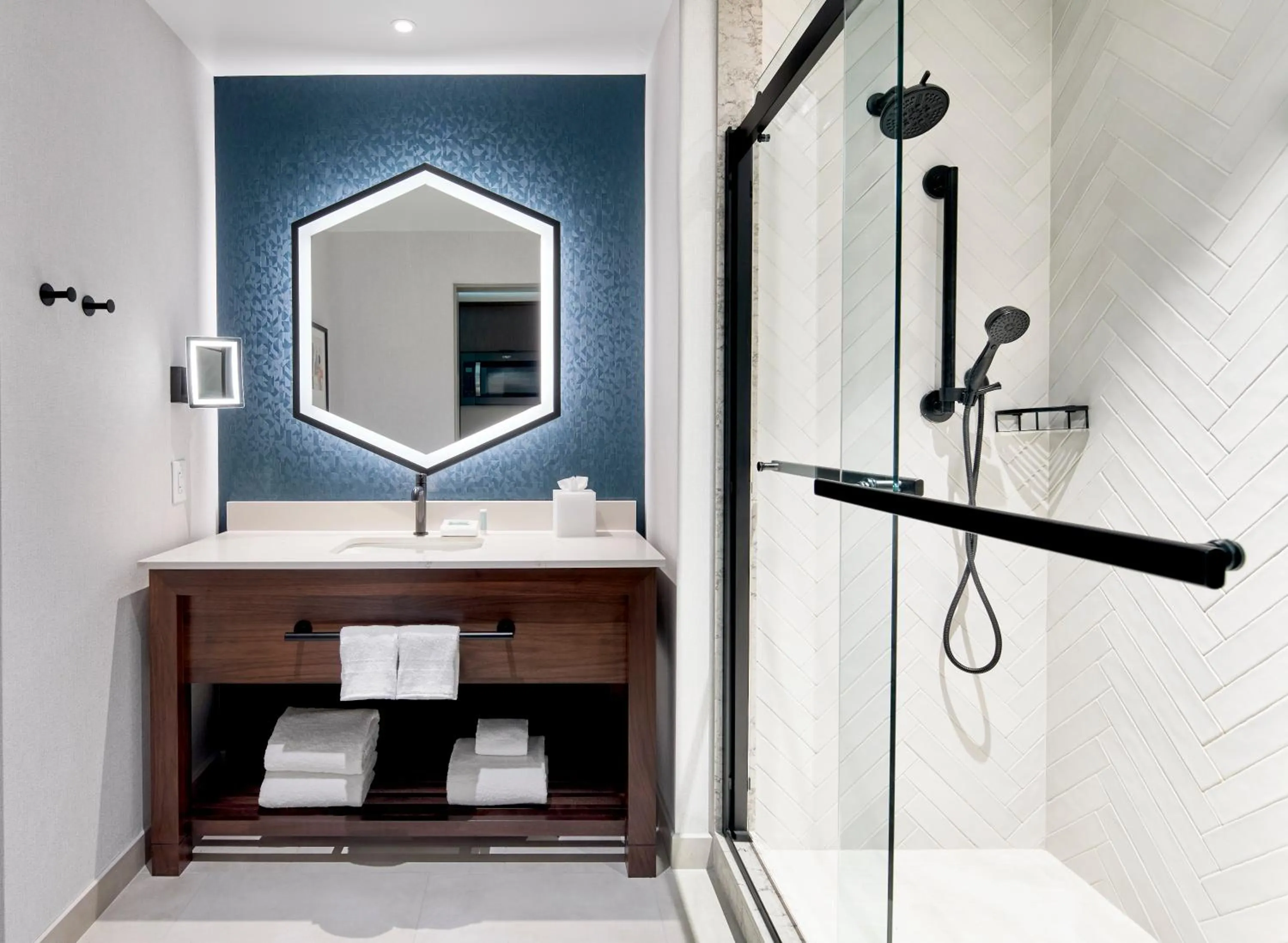 Shower in Residence Inn by Marriott Nashville Downtown/Convention Center