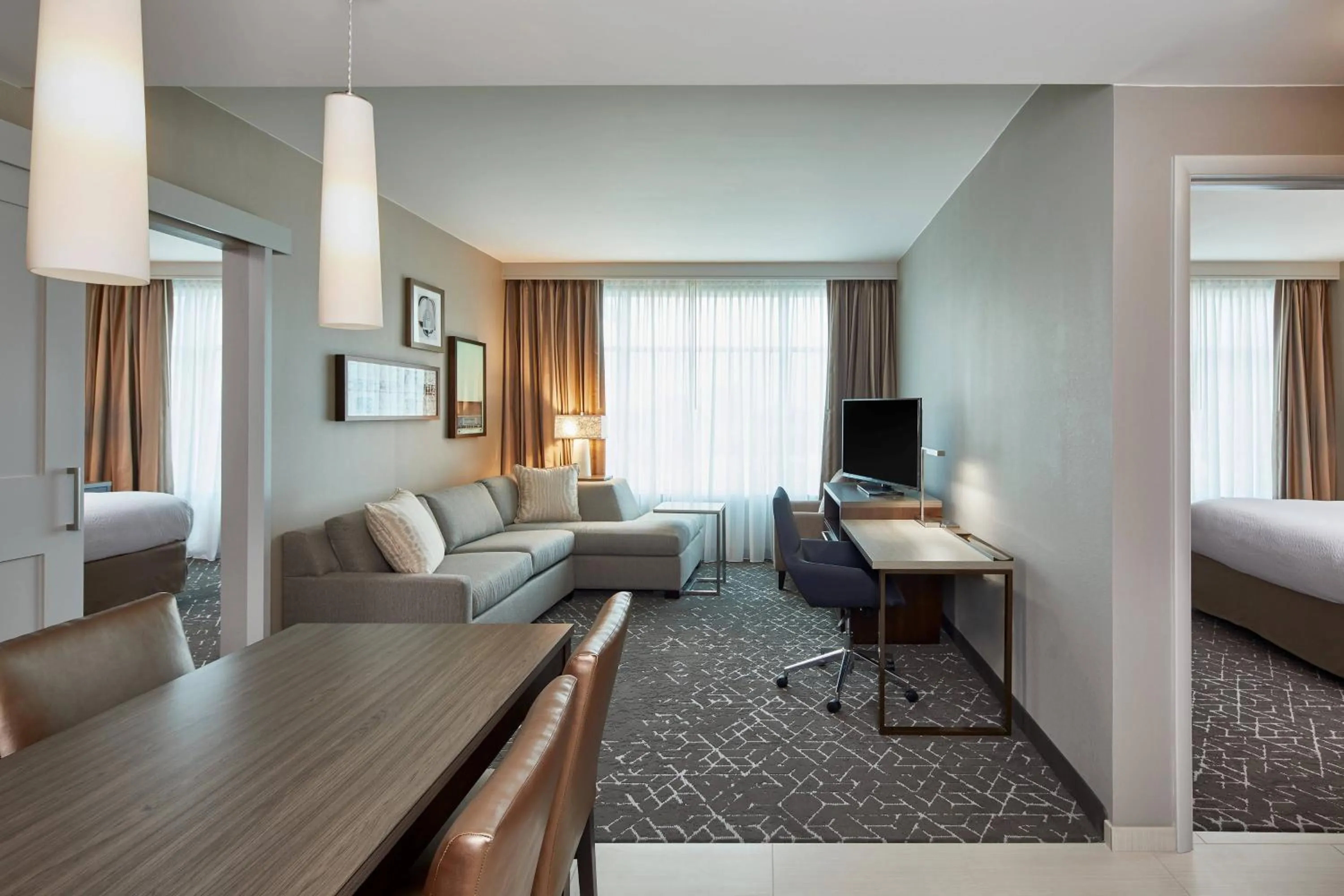 Living room, Bed in Residence Inn by Marriott Nashville Downtown/Convention Center