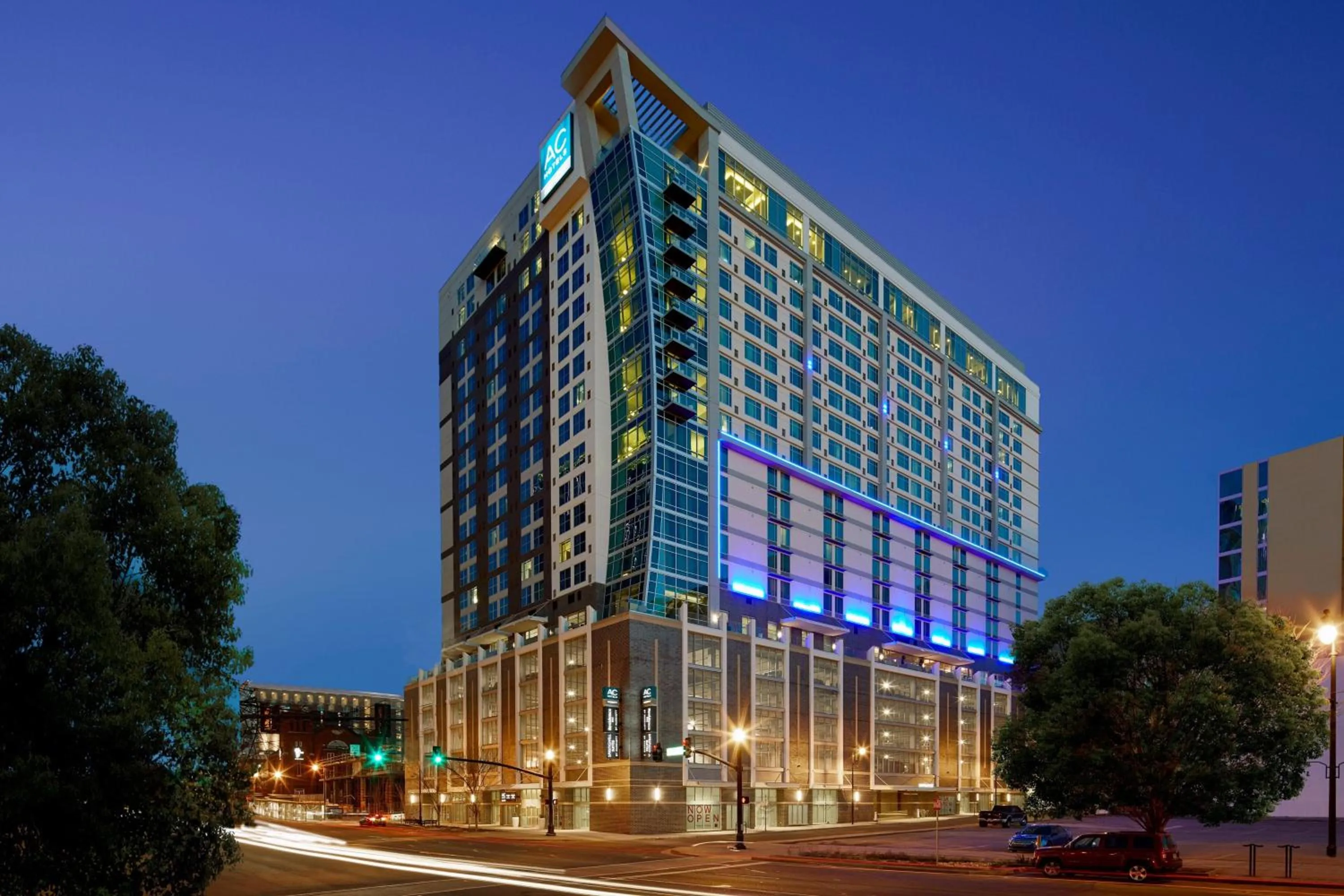 Property building in SpringHill Suites by Marriott Nashville Downtown/Convention Center
