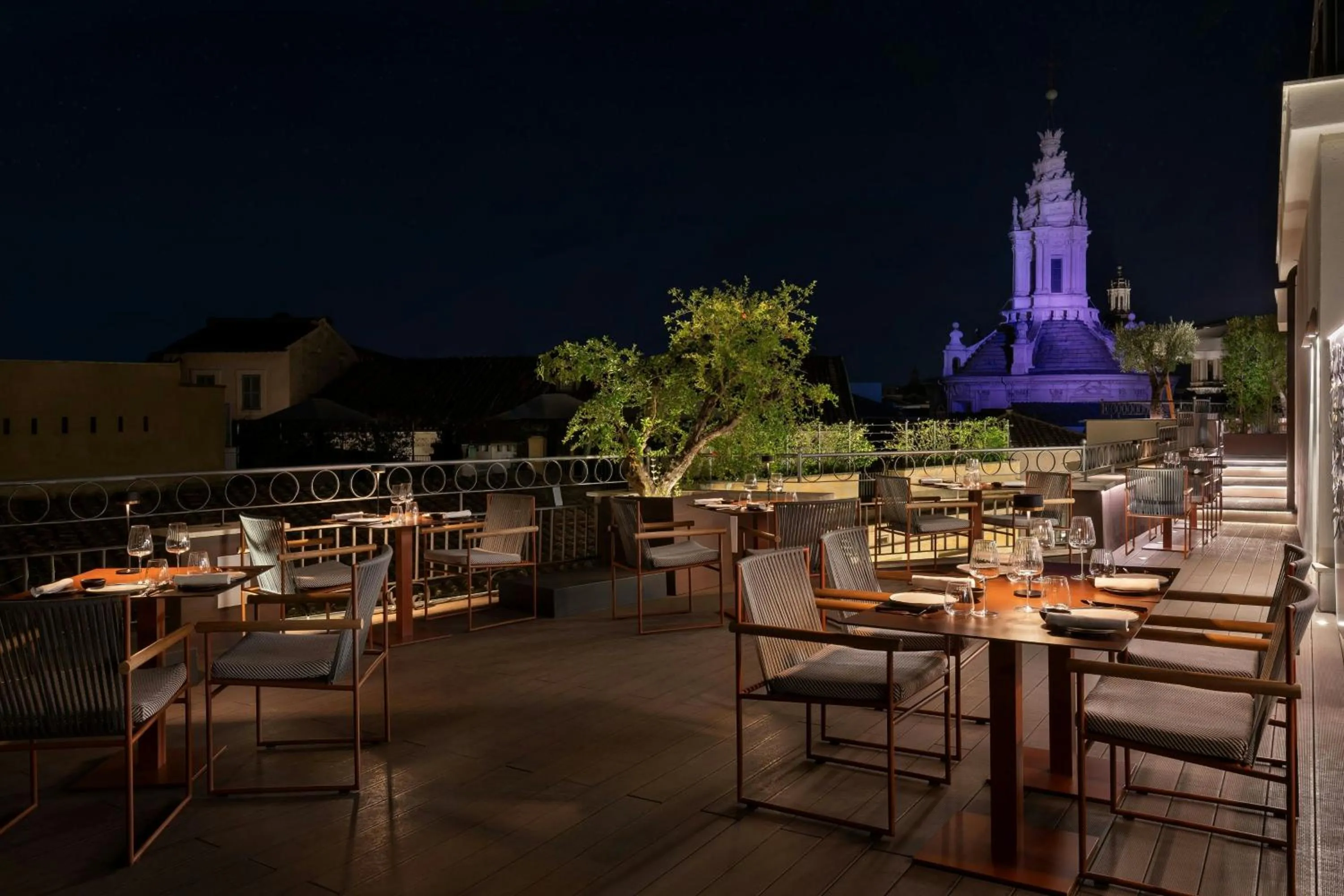 Restaurant/places to eat in The Pantheon Iconic Rome Hotel, Autograph Collection