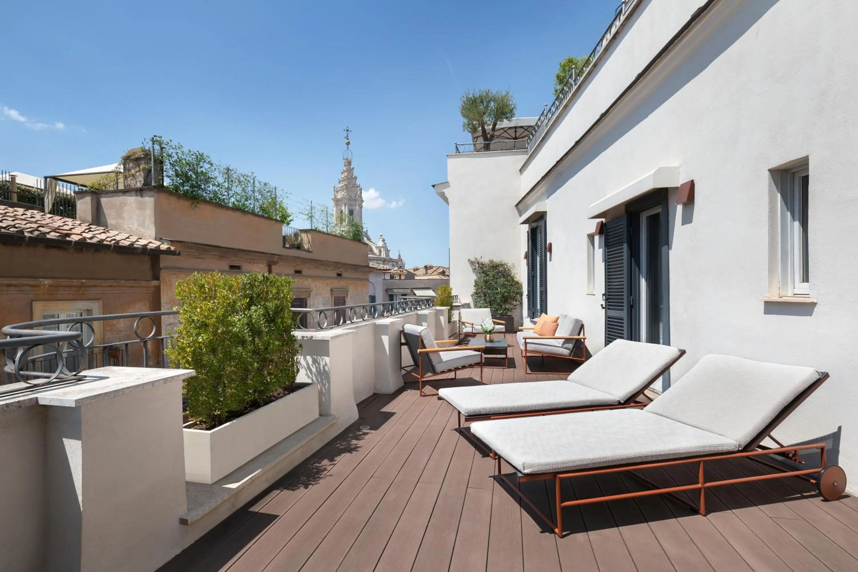 Bedroom in The Pantheon Iconic Rome Hotel, Autograph Collection