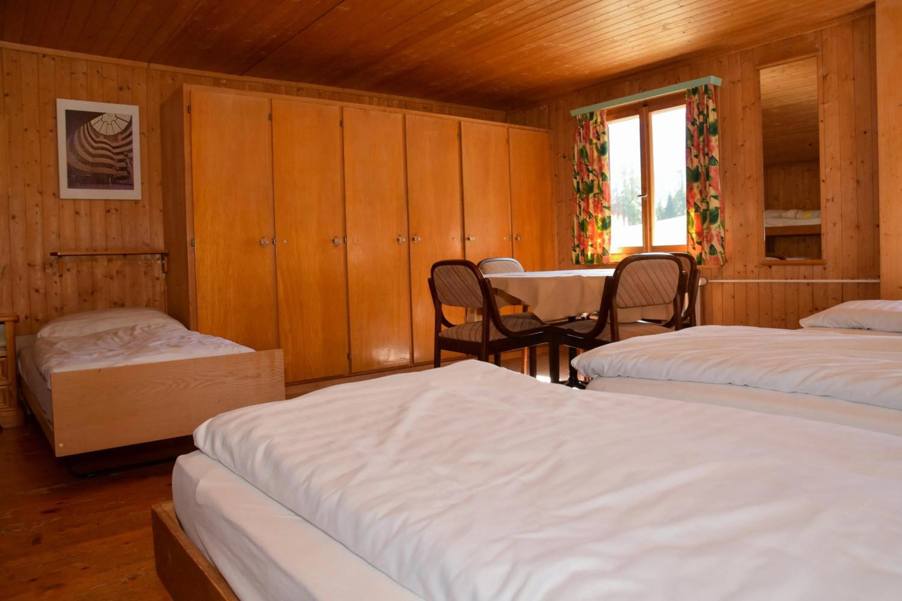 Bed in Chesa Selfranga