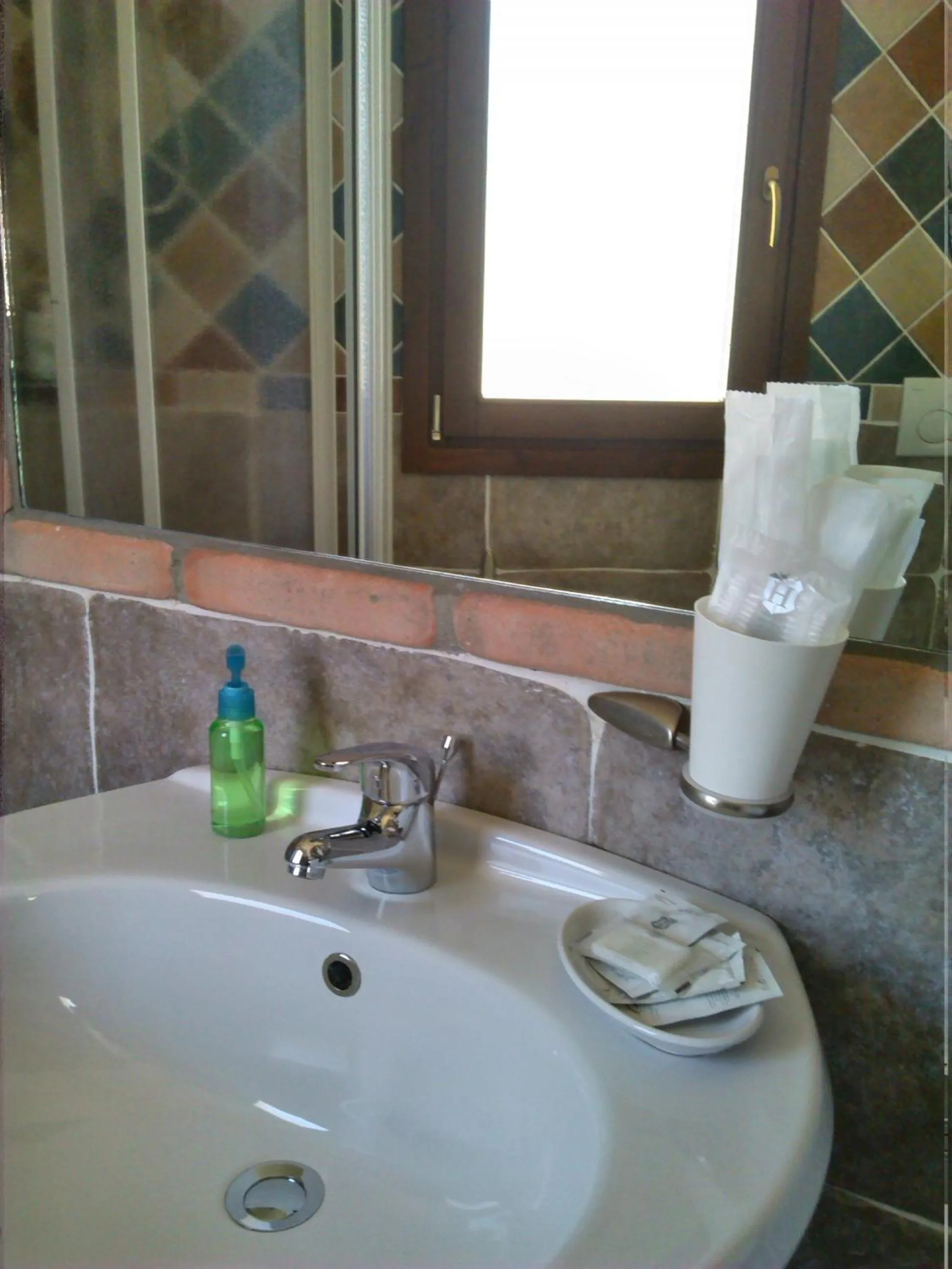 Bathroom in Hotel Sa Cralla Villasimius