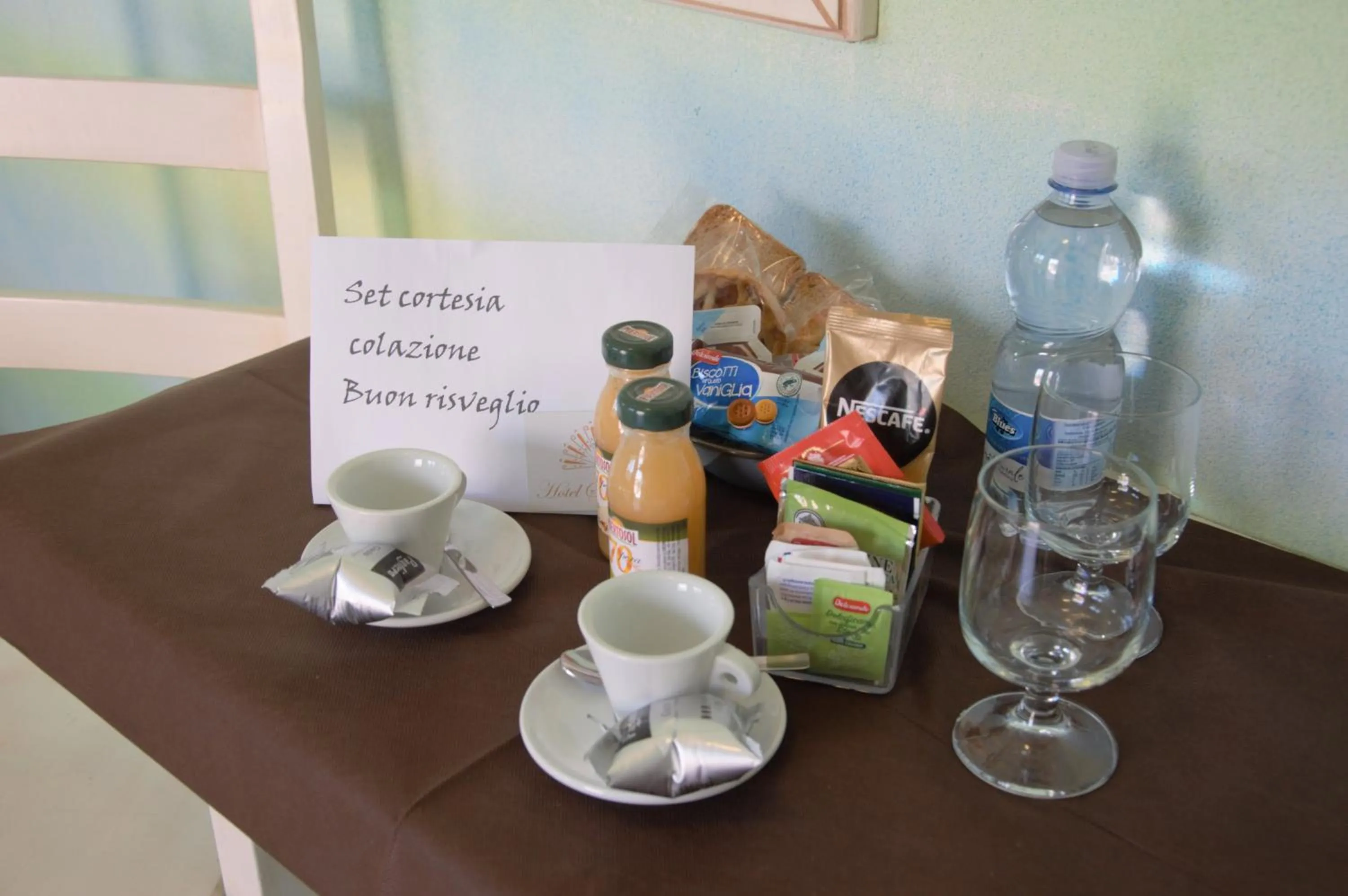 Coffee/tea facilities in Hotel Sa Cralla Villasimius