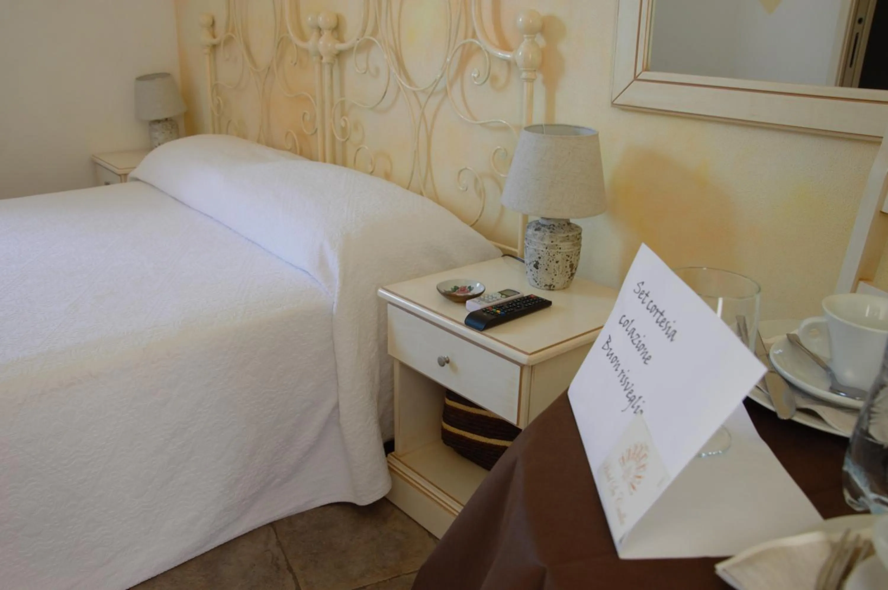 Bedroom, Bed in Hotel Sa Cralla Villasimius