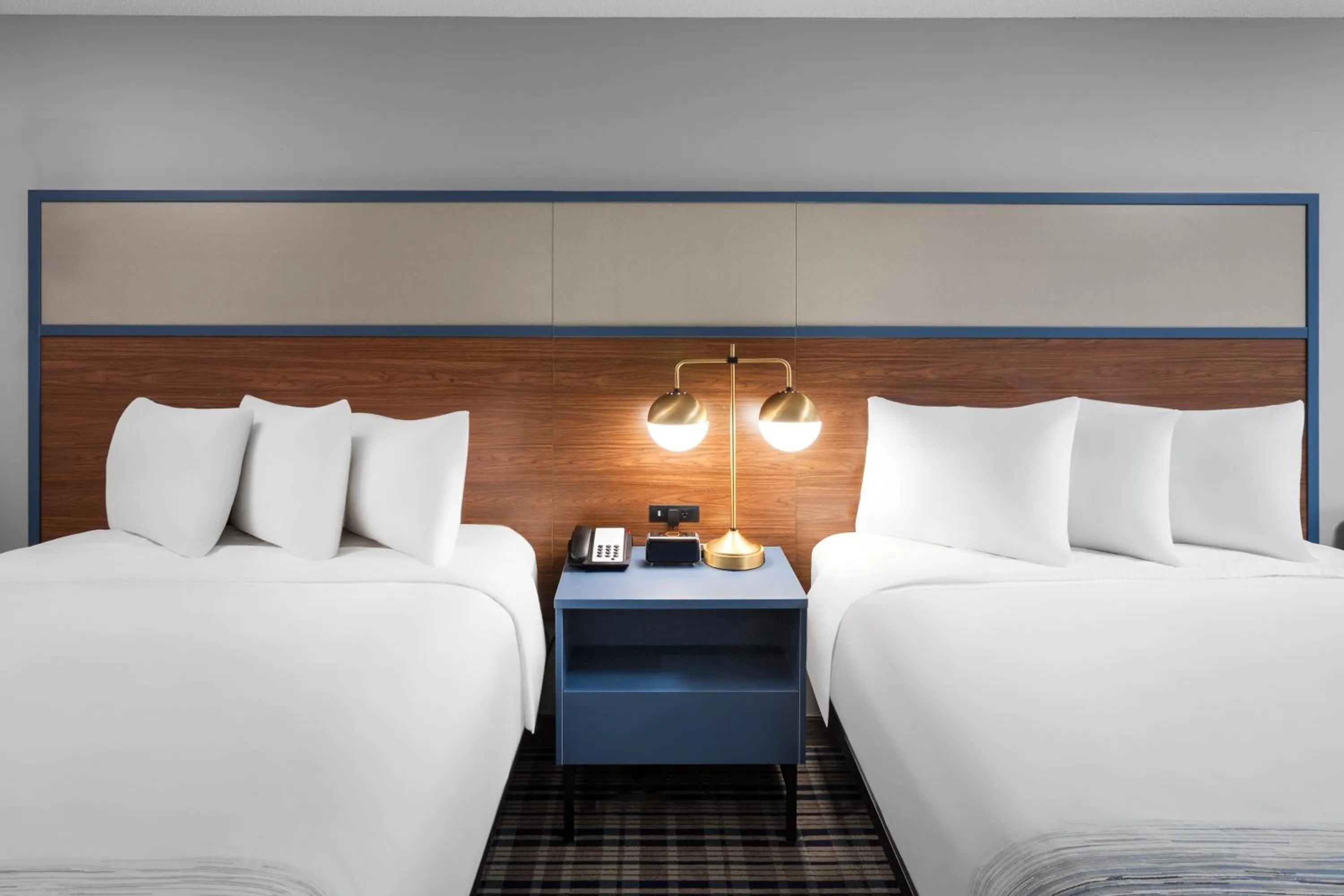 Bedroom, Bed in AmericInn by Wyndham Eagle River Downtown