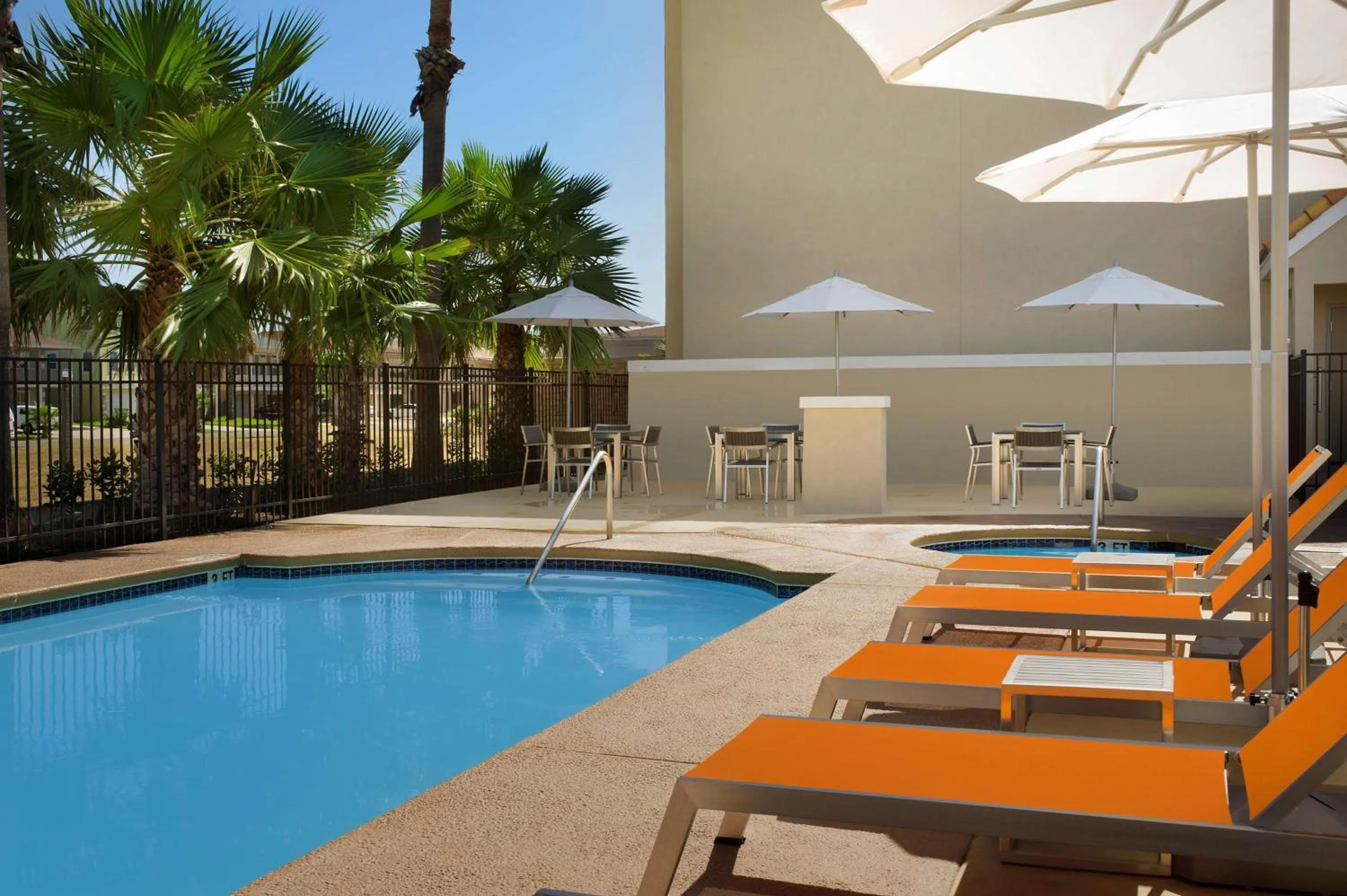 Spa and wellness centre/facilities in Best Western Beachside Inn