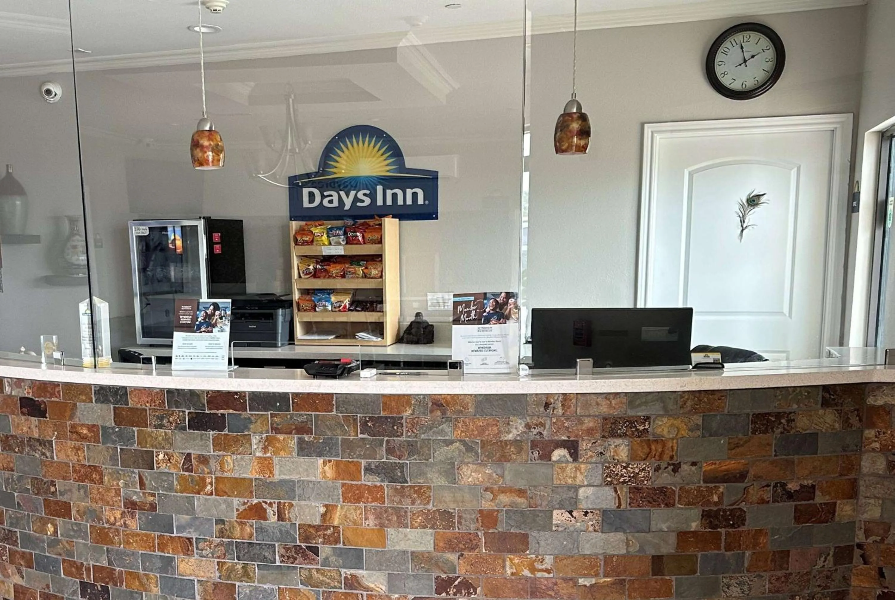 Lobby or reception in Days Inn by Wyndham Humble/Houston Intercontinental Airport