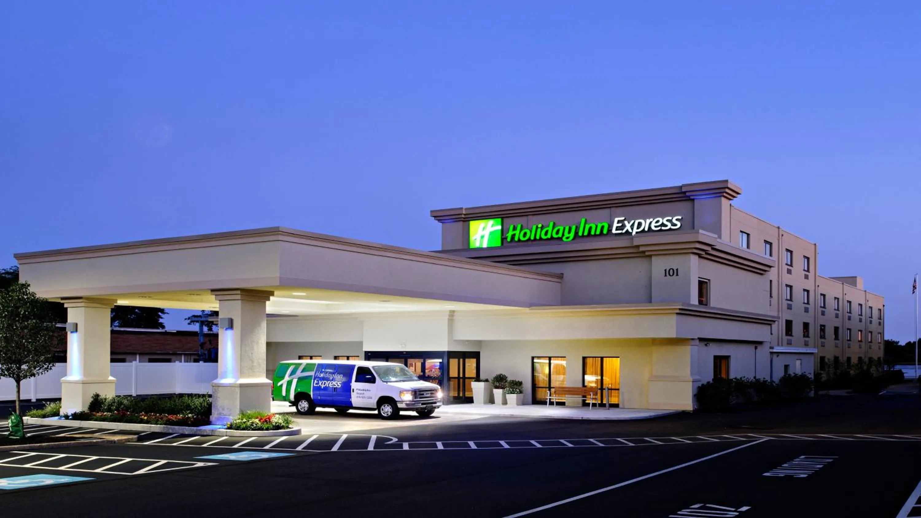 Property building in Holiday Inn Express Philadelphia Airport by IHG