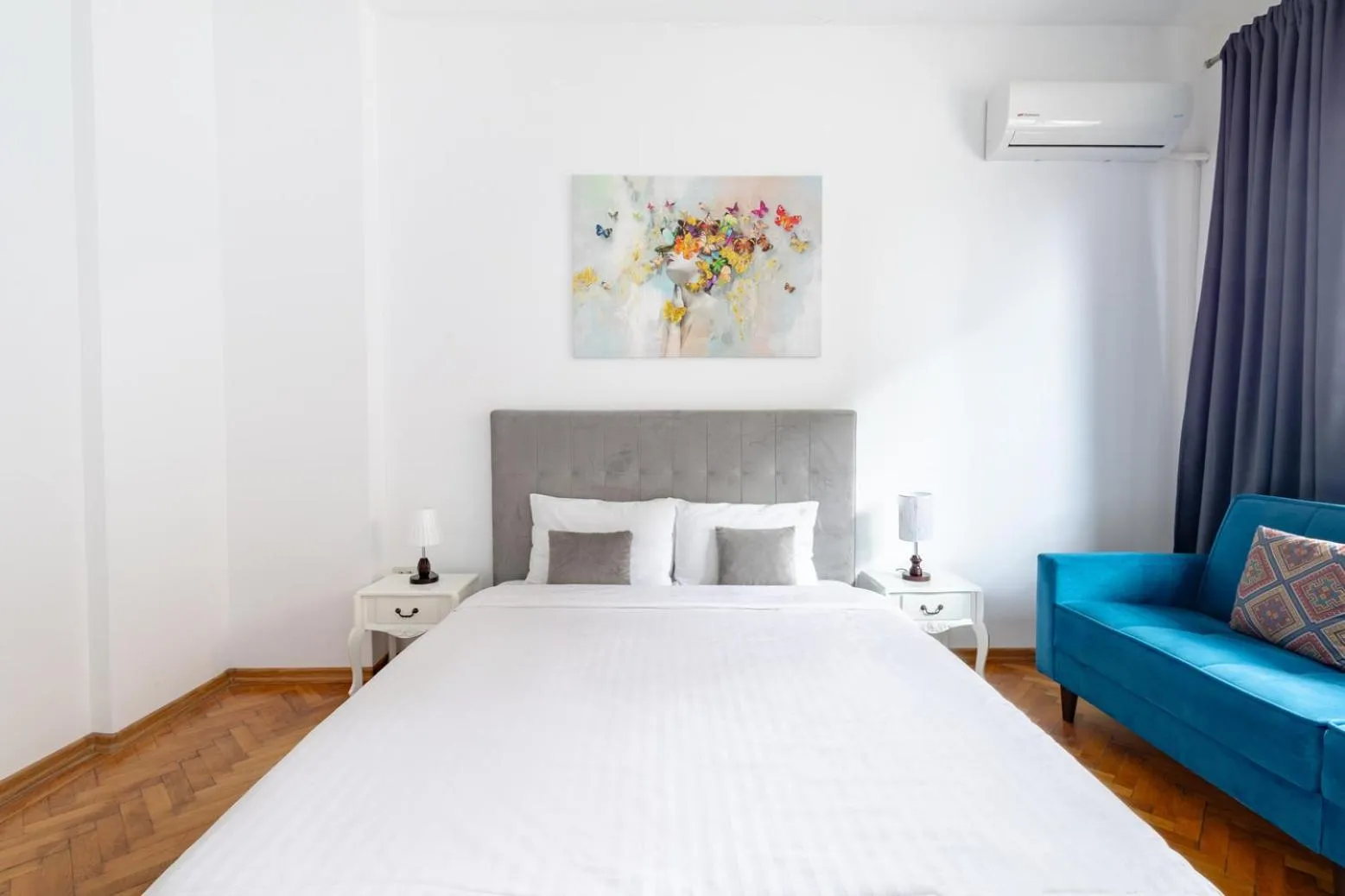 Bed in Downtown Victoria Apartments By CityBookings