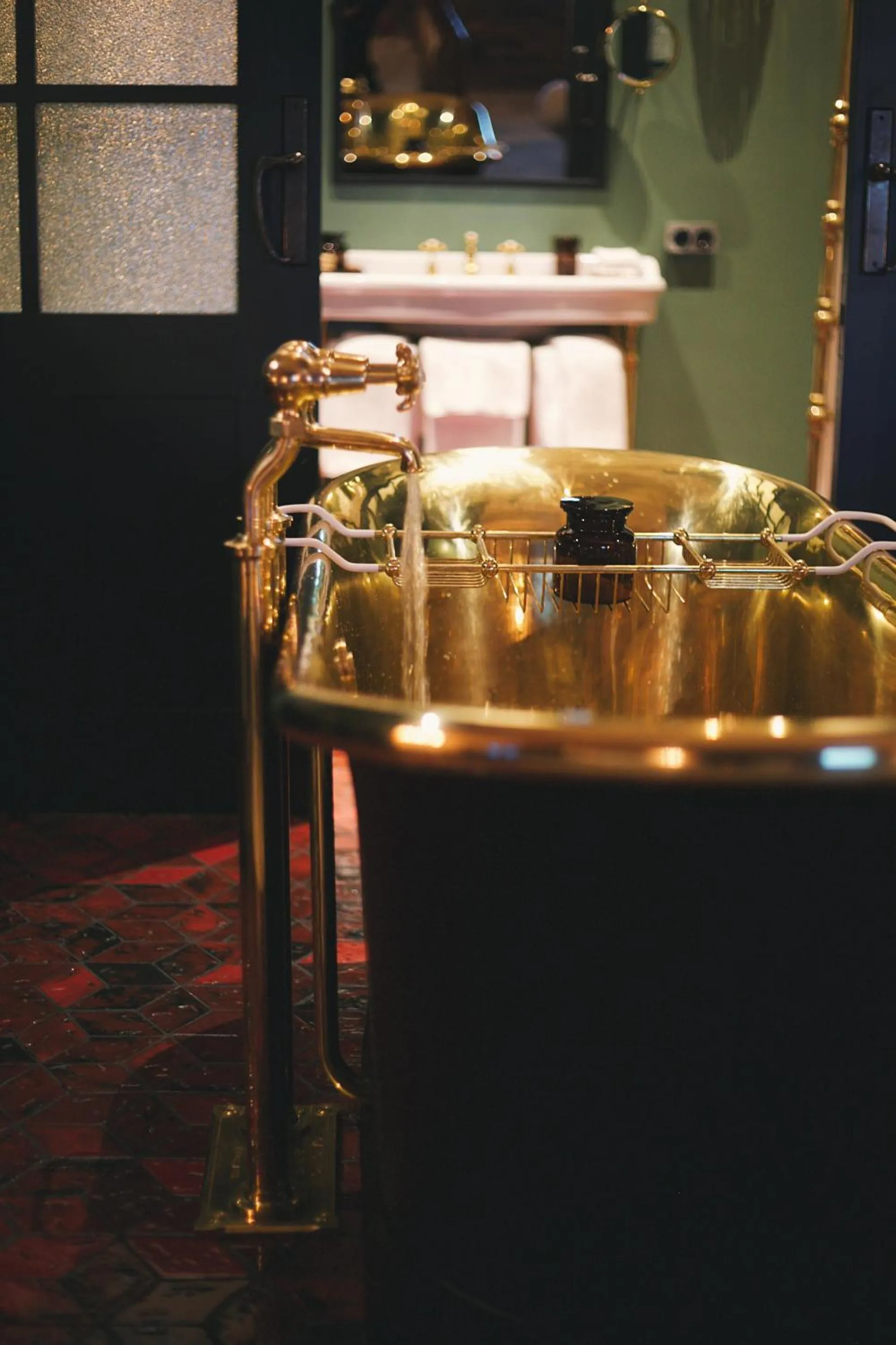 Bath in Stamba Hotel