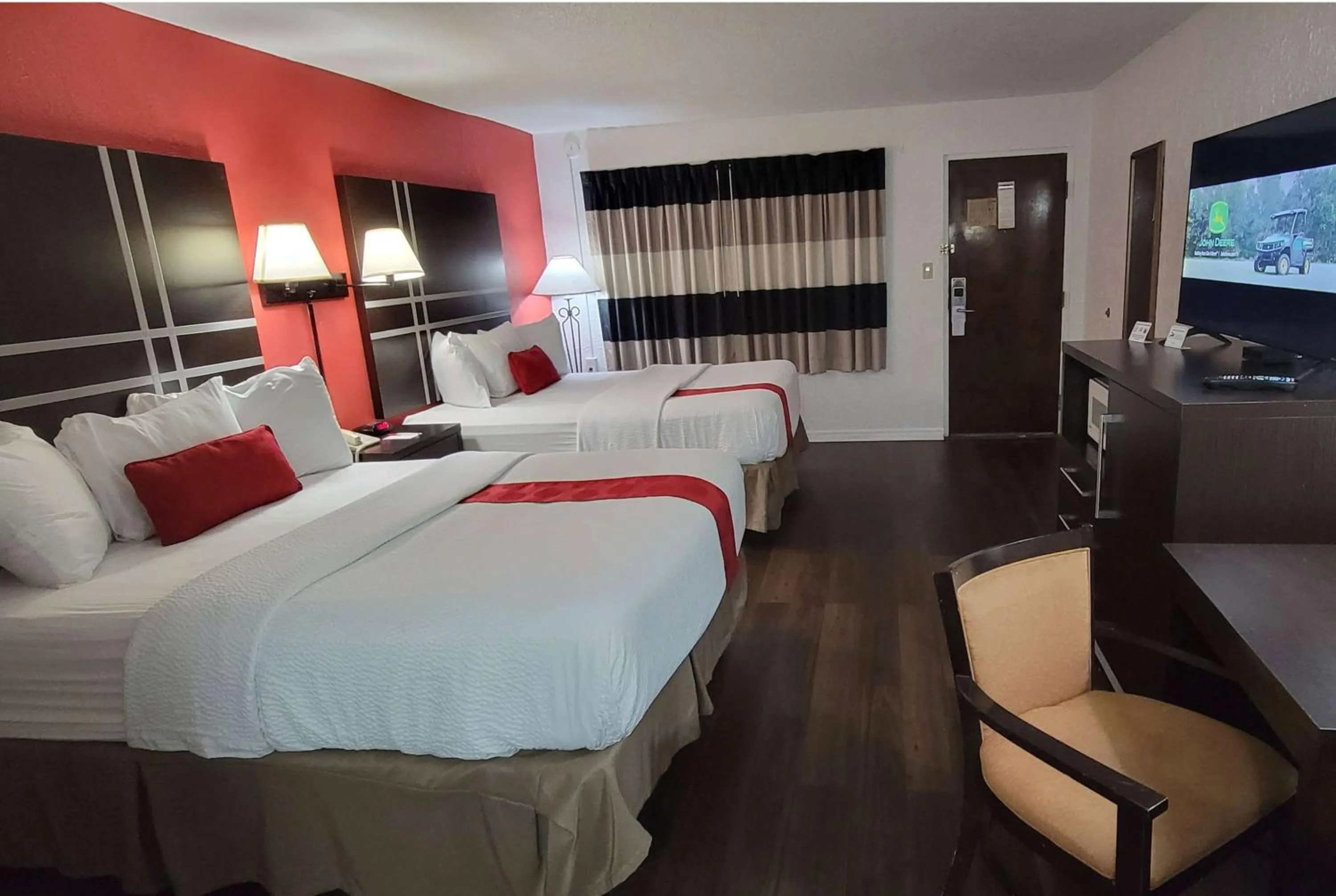 Photo of the whole room, Bed in Ramada by Wyndham Mountain Home