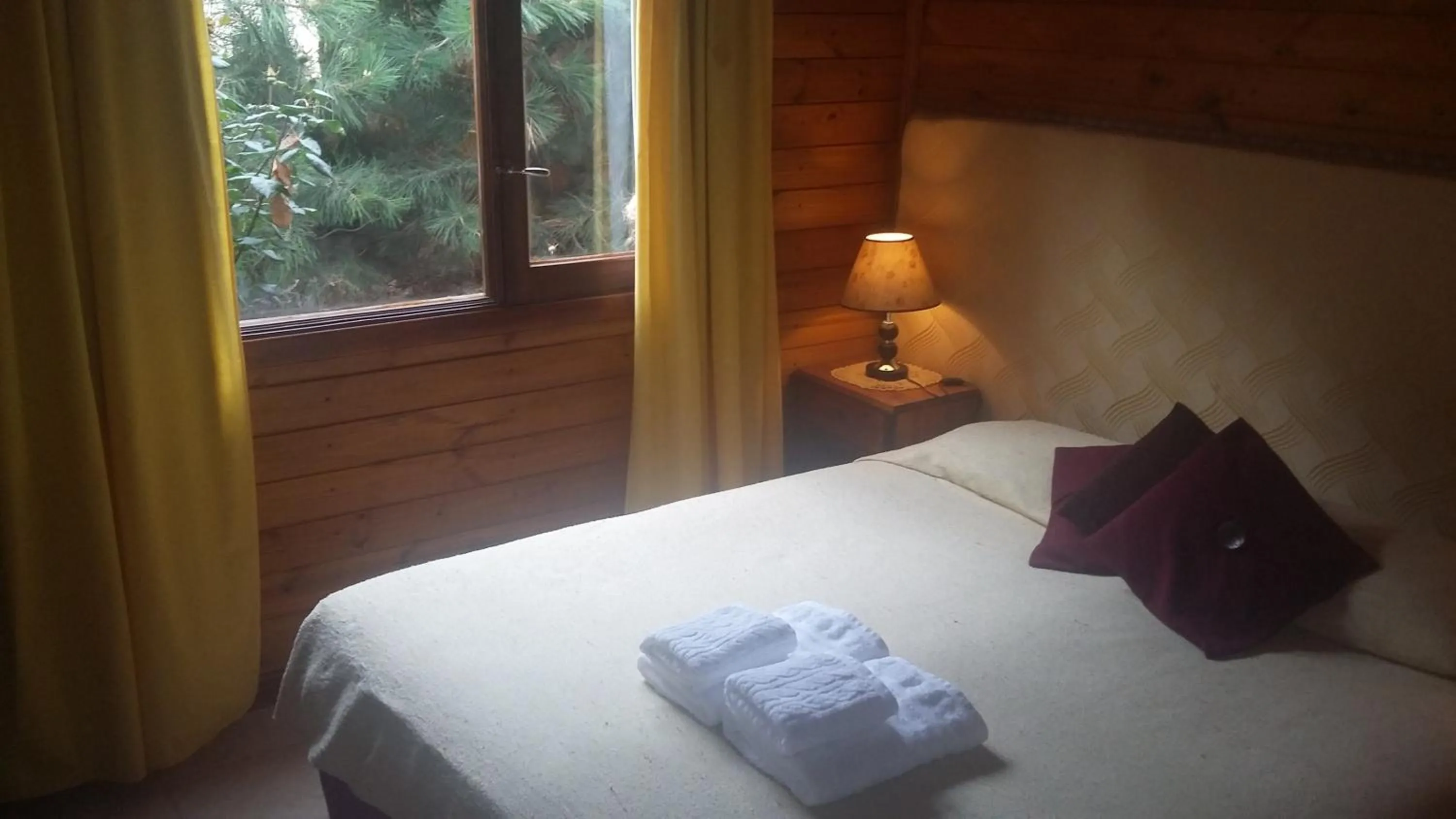 Bedroom, Bed in Hosteria Rukahué