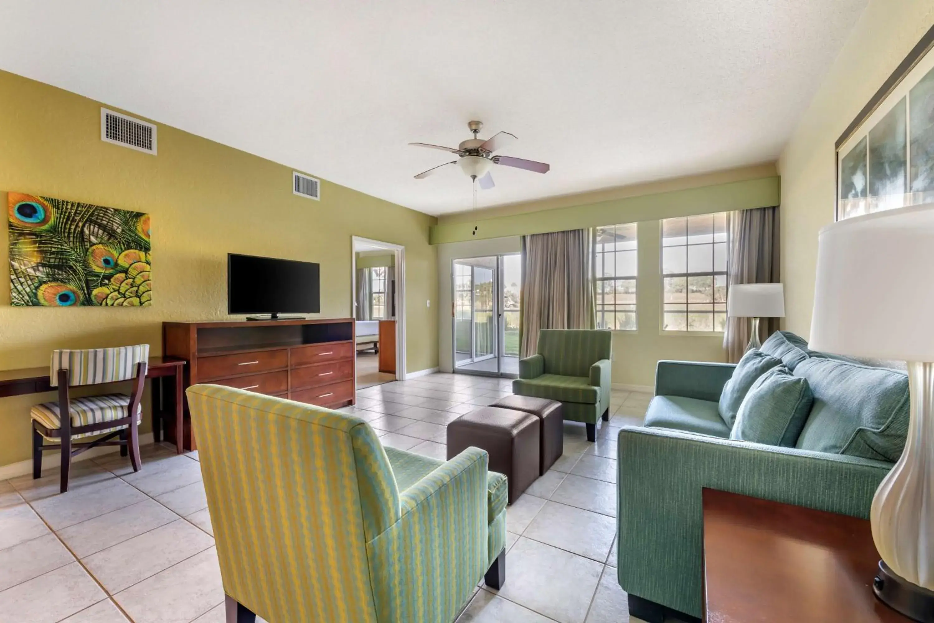 Three-Bedroom Suite in Hilton Vacation Club Mystic Dunes Orlando Three-Bedroom Suite in Hilton Vacation Club Mystic Dunes Orlando