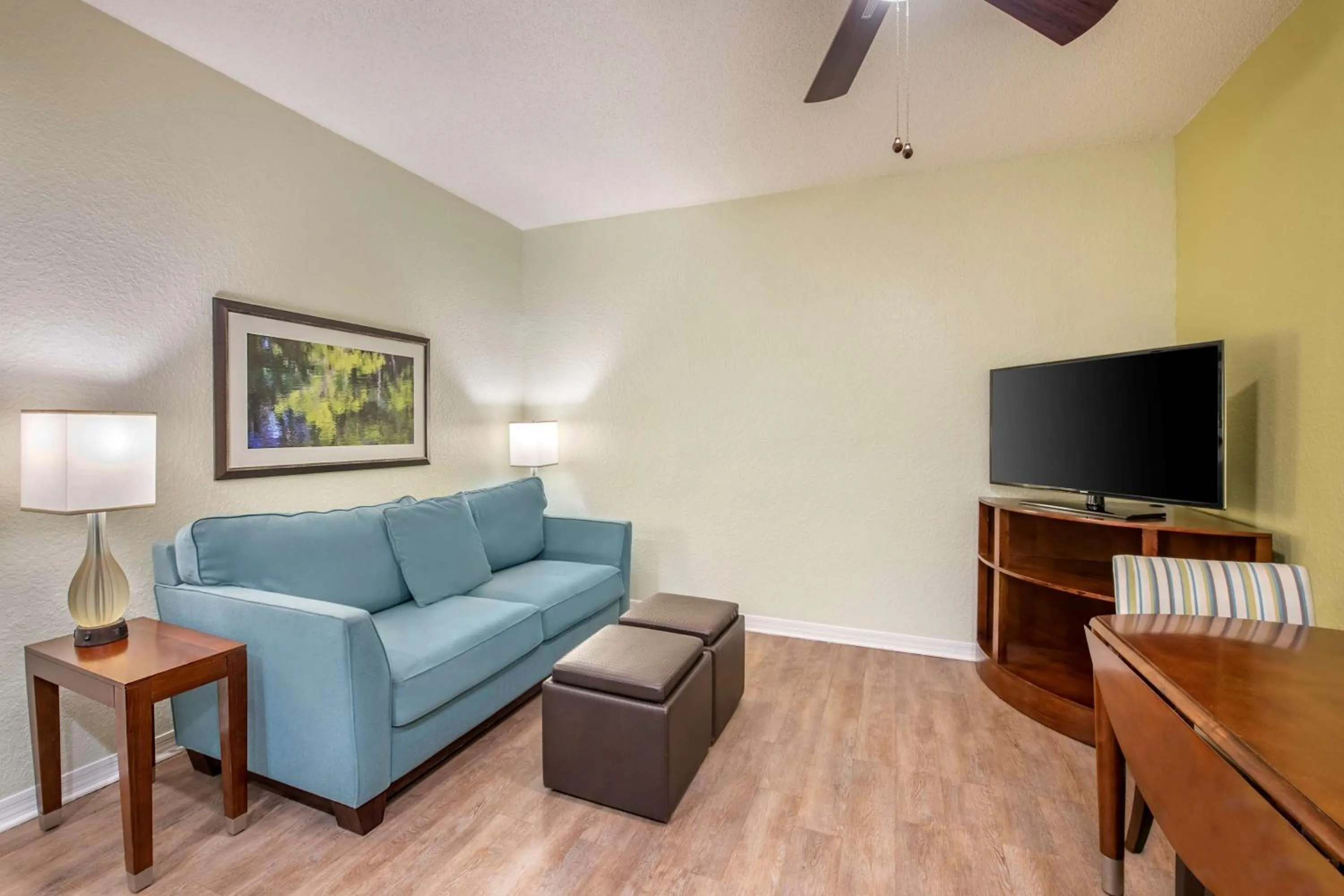 Living room in Hilton Vacation Club Mystic Dunes Orlando