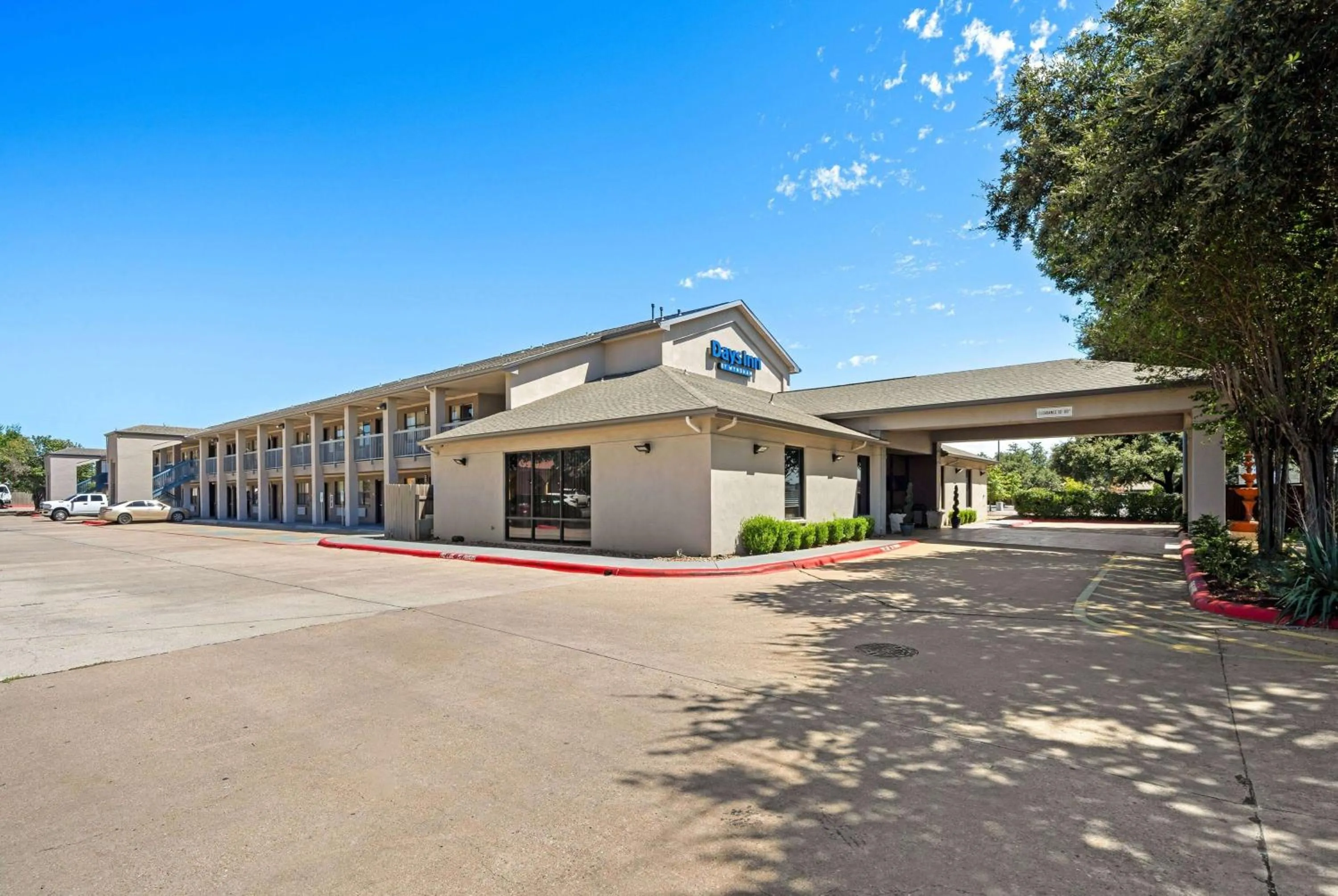 Property building in Days Inn by Wyndham Round Rock