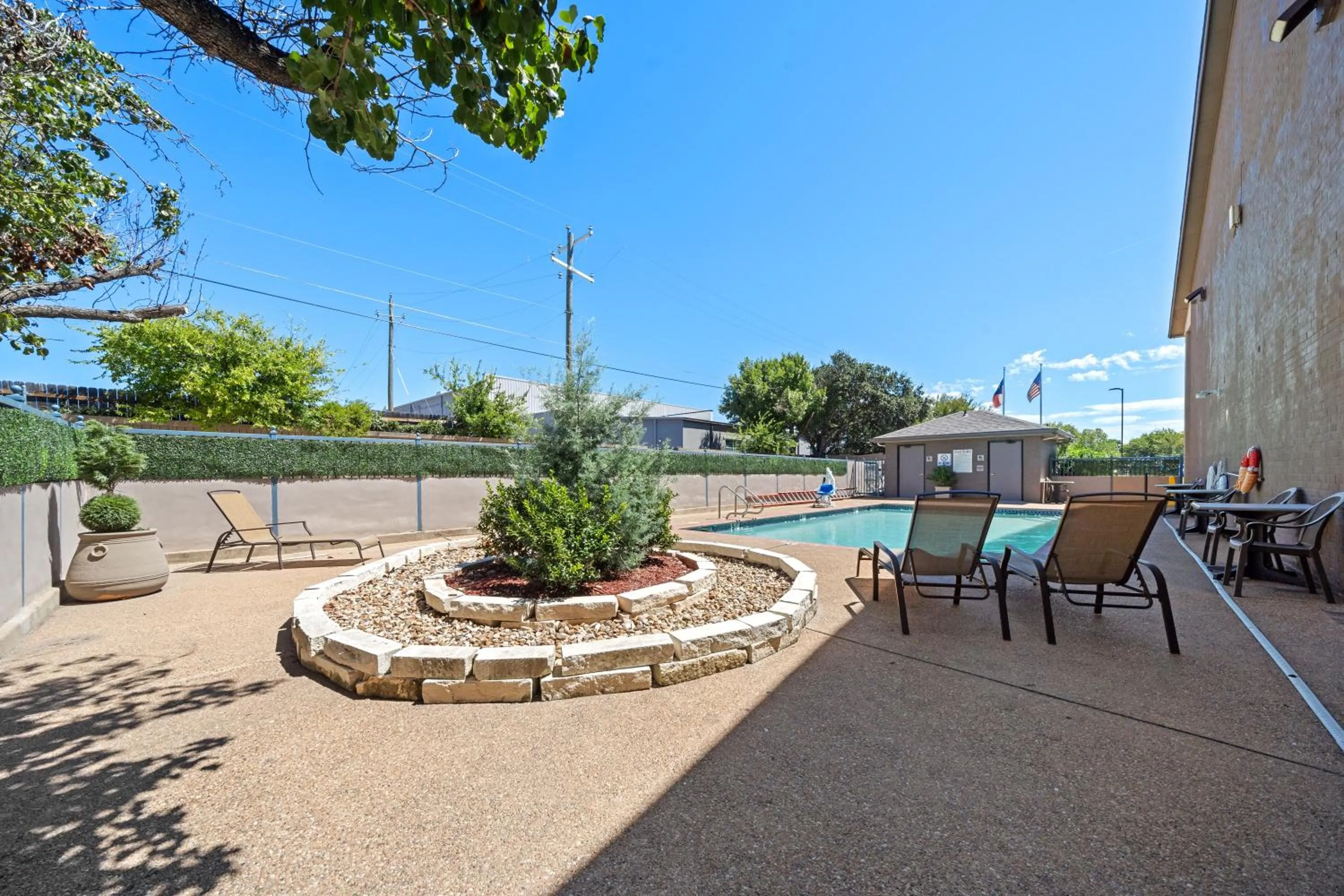 Day in Days Inn by Wyndham Round Rock