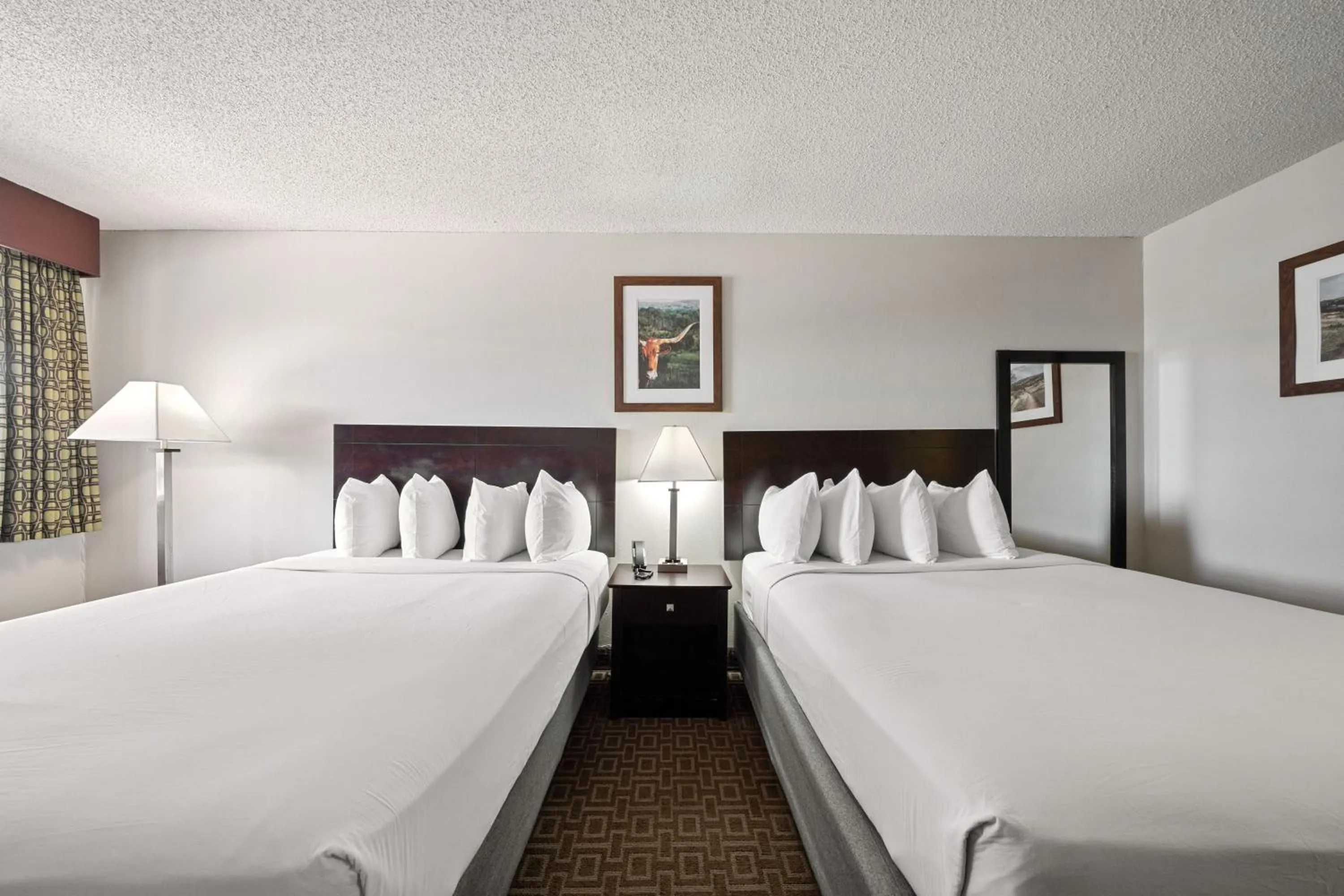 Bed in Days Inn by Wyndham Round Rock