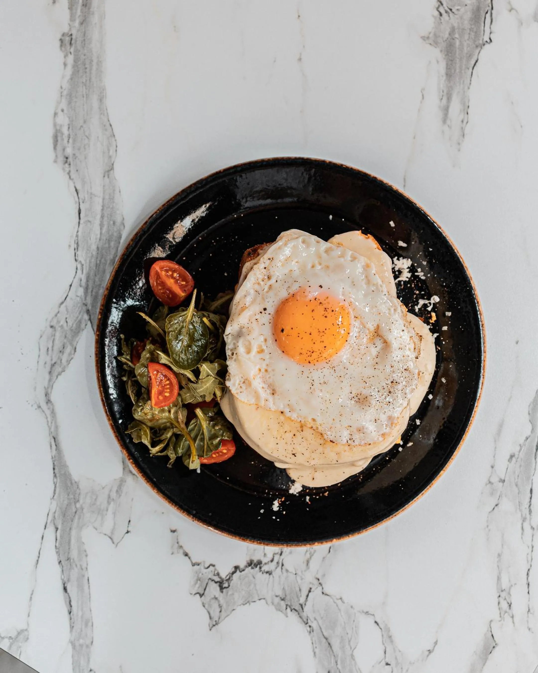 Breakfast in The Mood Luxury Rooms