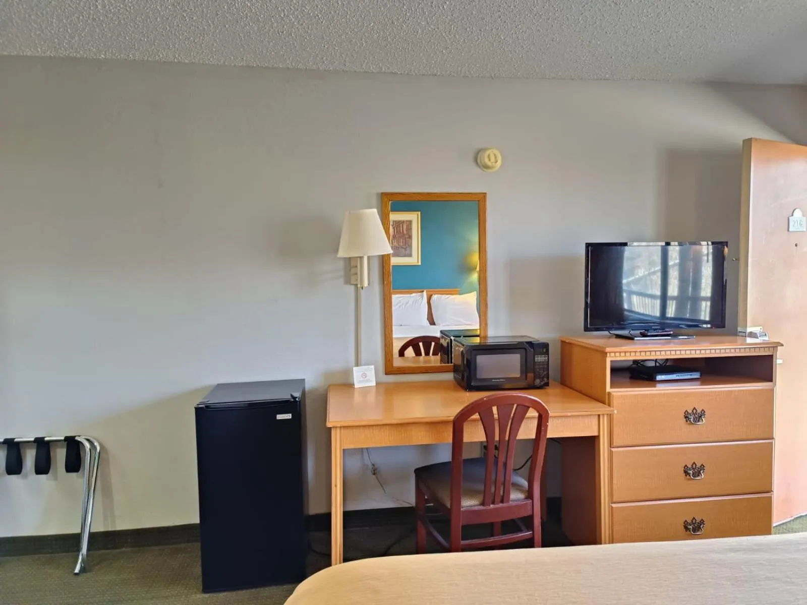 Area and facilities in Executive Inn by OYO Kilgore North