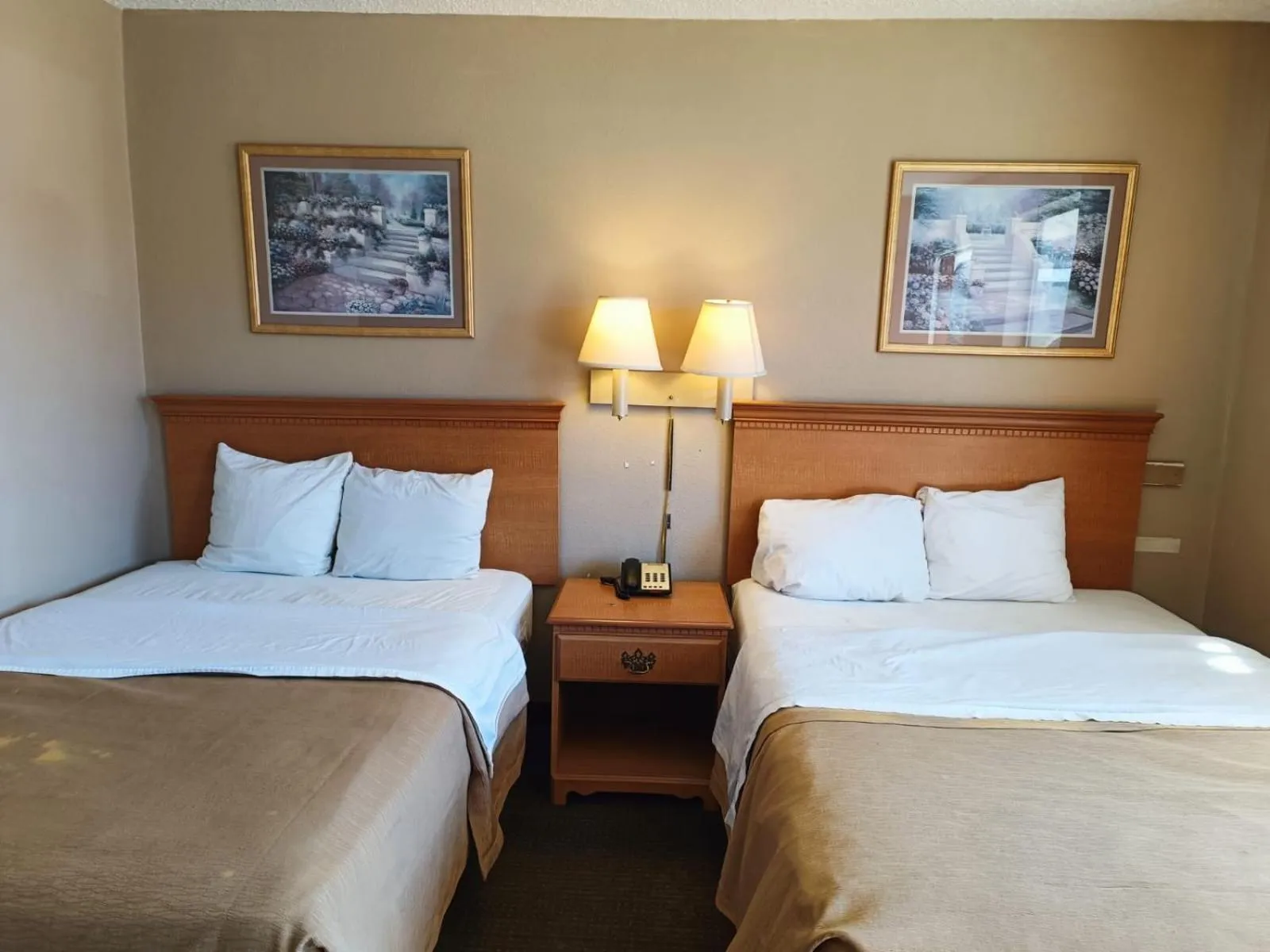 Bedroom, Bed in Executive Inn by OYO Kilgore North