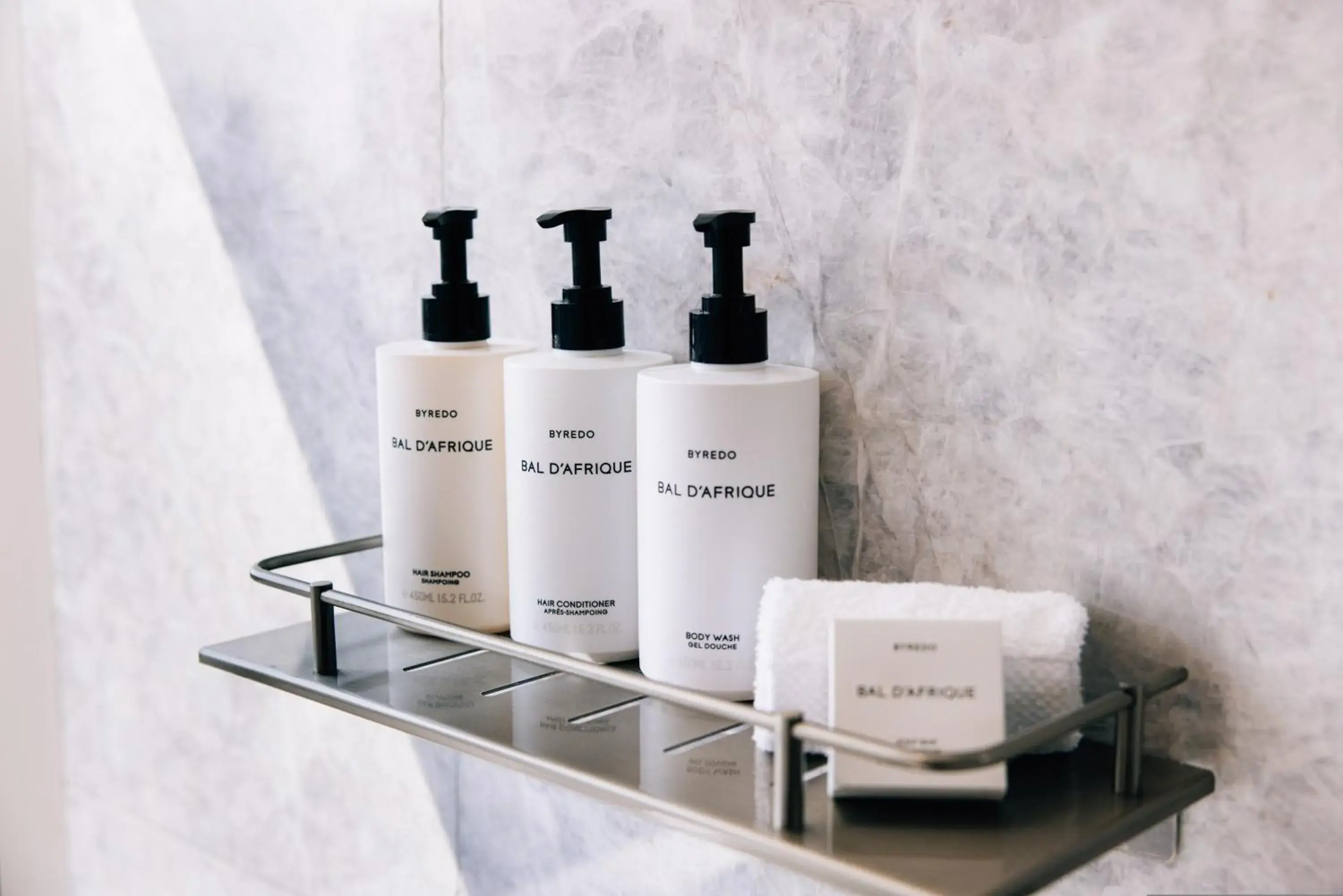 Premium King Room - Lounge Access in InterContinental Houston by IHG Premium King Room - Lounge Access in InterContinental Houston by IHG