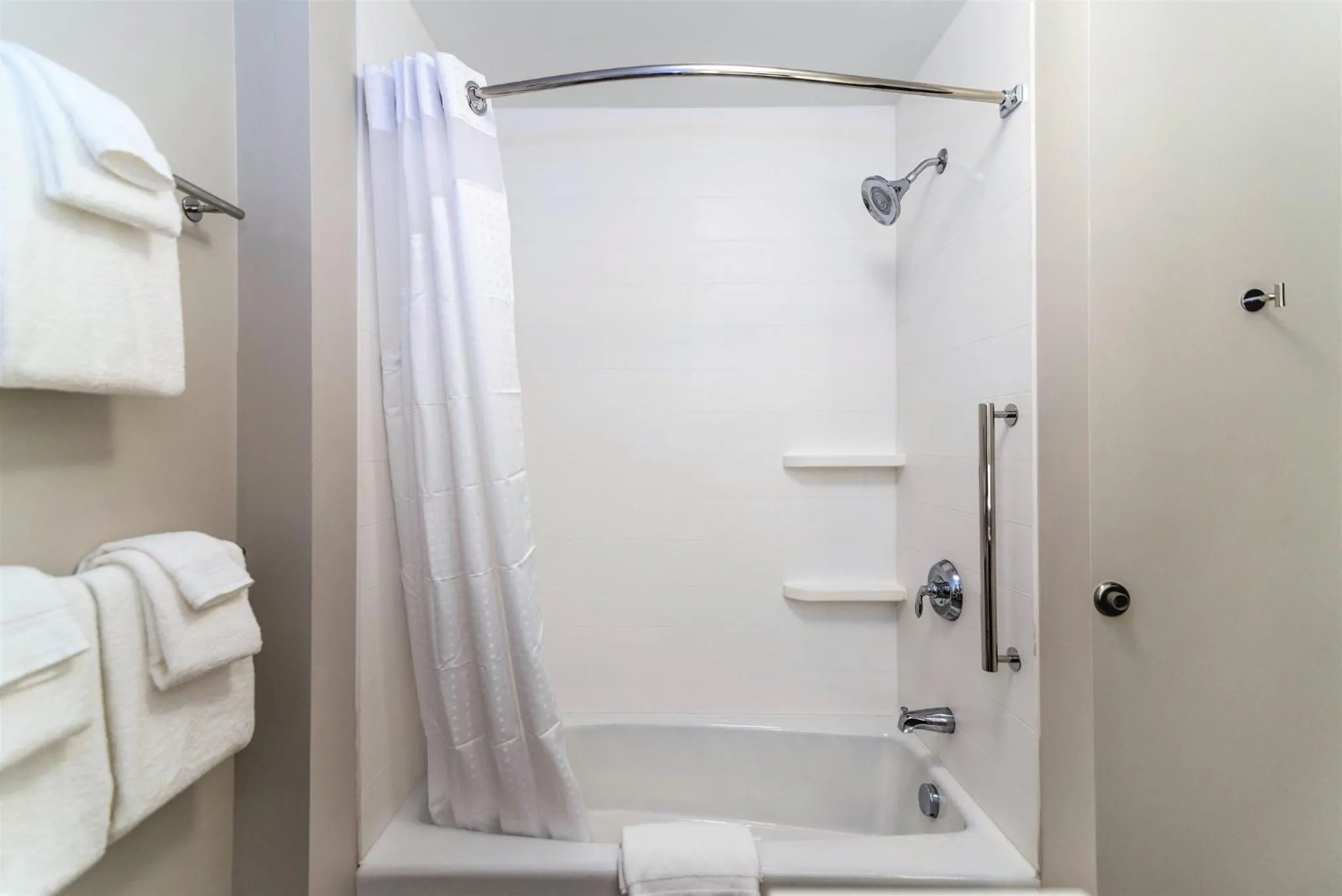 Bathroom in Holiday Inn Express & Suites Allen Park by IHG