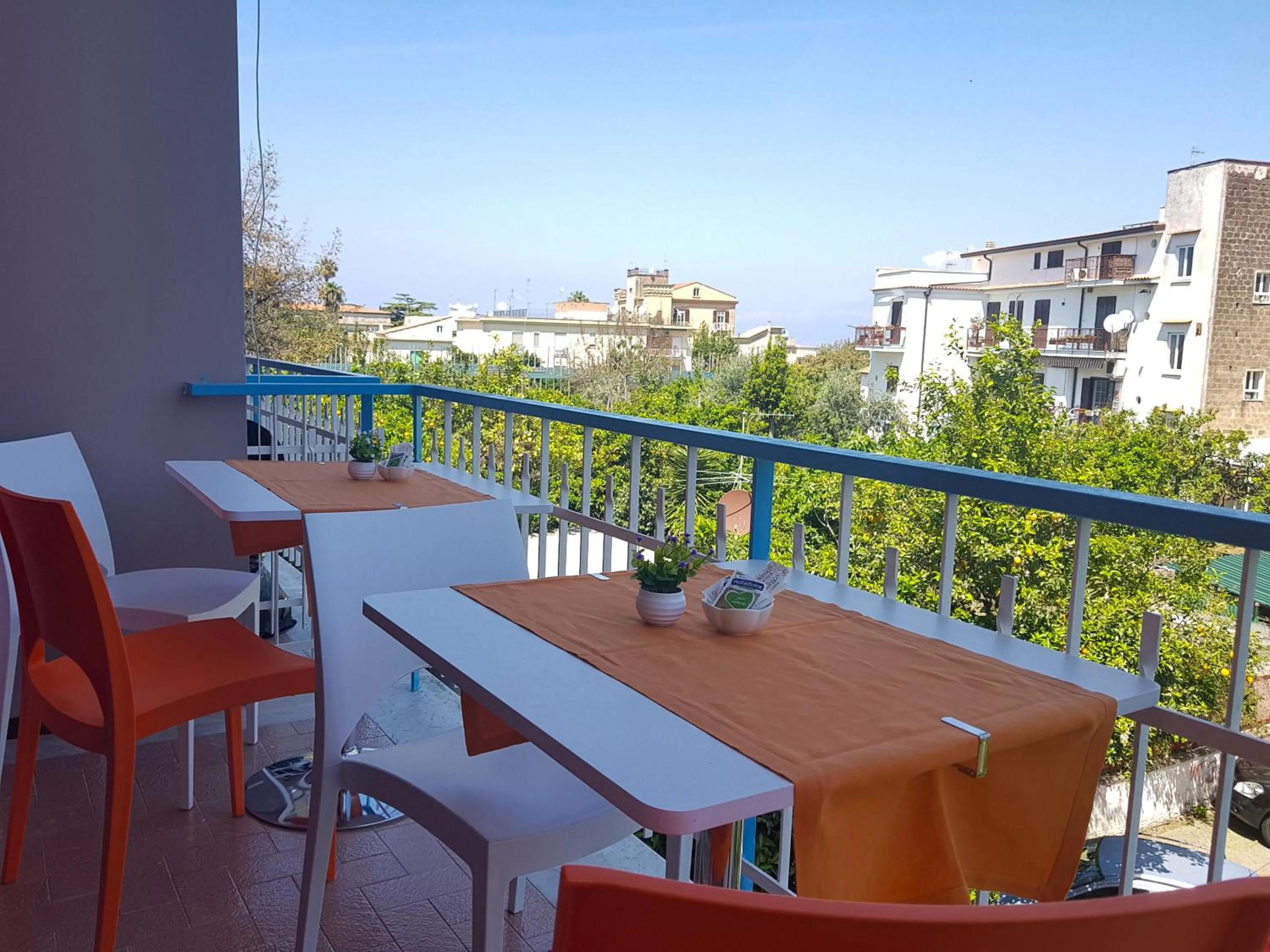 Communal lounge/ TV room in Villa Susy Relais
