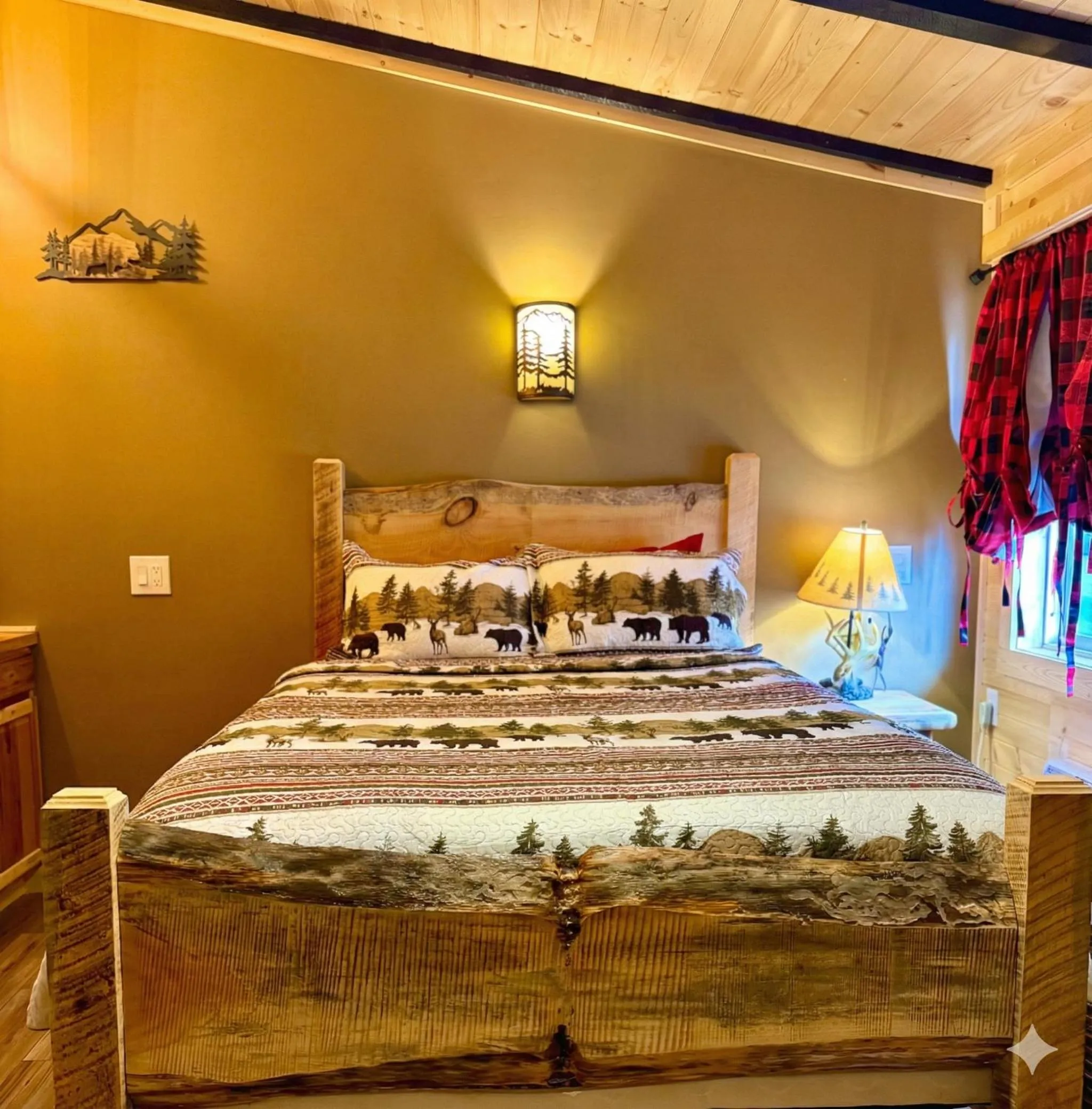 Bed in Motel Montreal