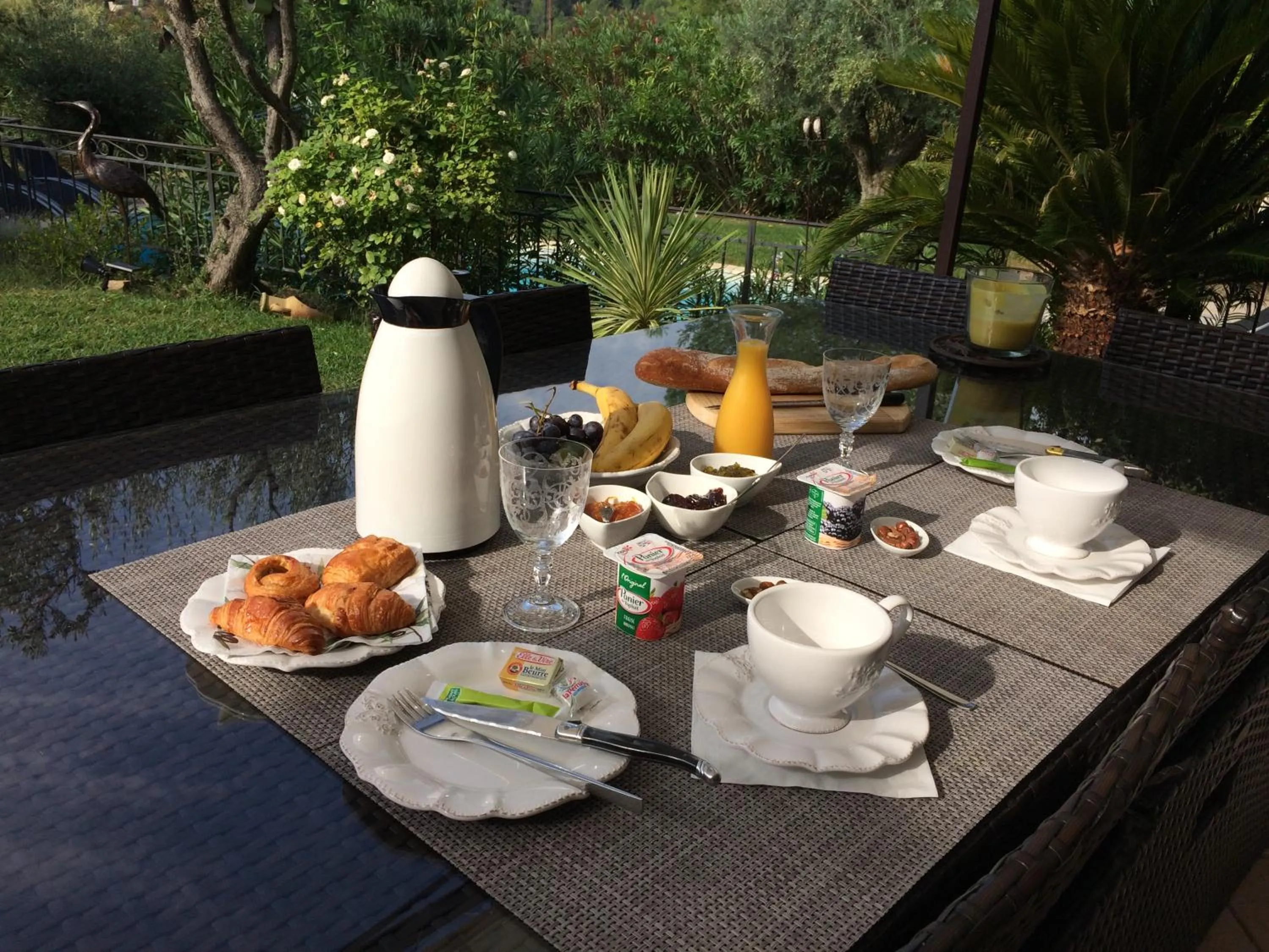 Continental breakfast in Villa Oïa